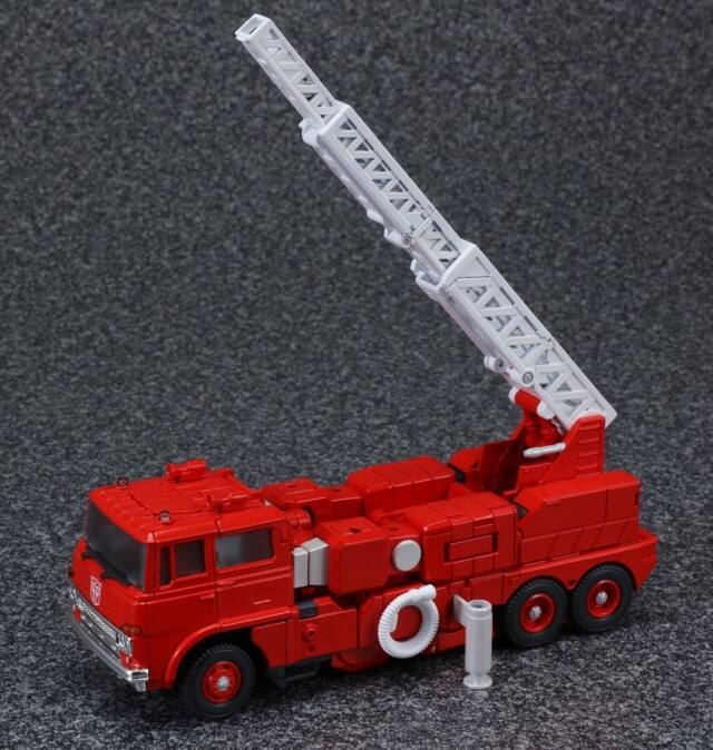 Alt View 4. Transformers - MP-33 Inferno | Transformers Masterpiece.