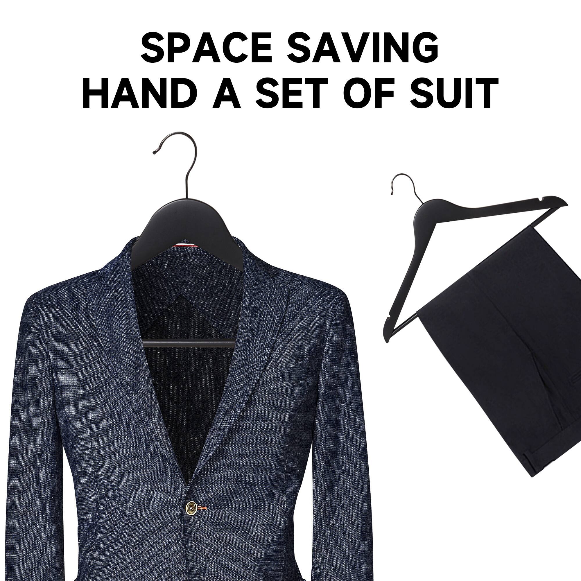 SPACE SAVING  
HAND A SET OF SUIT