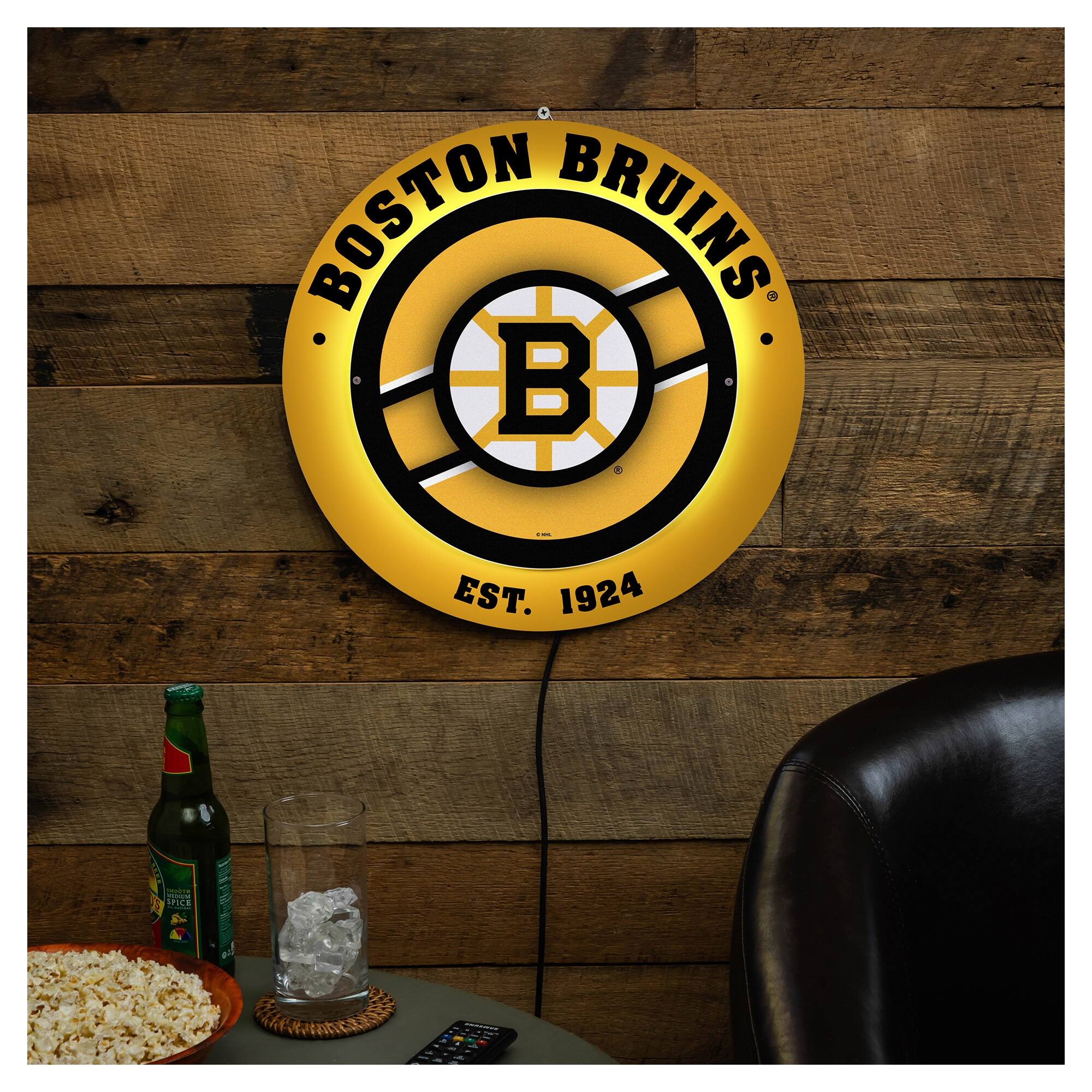 BOSTON BRUINS  
EST. 1924