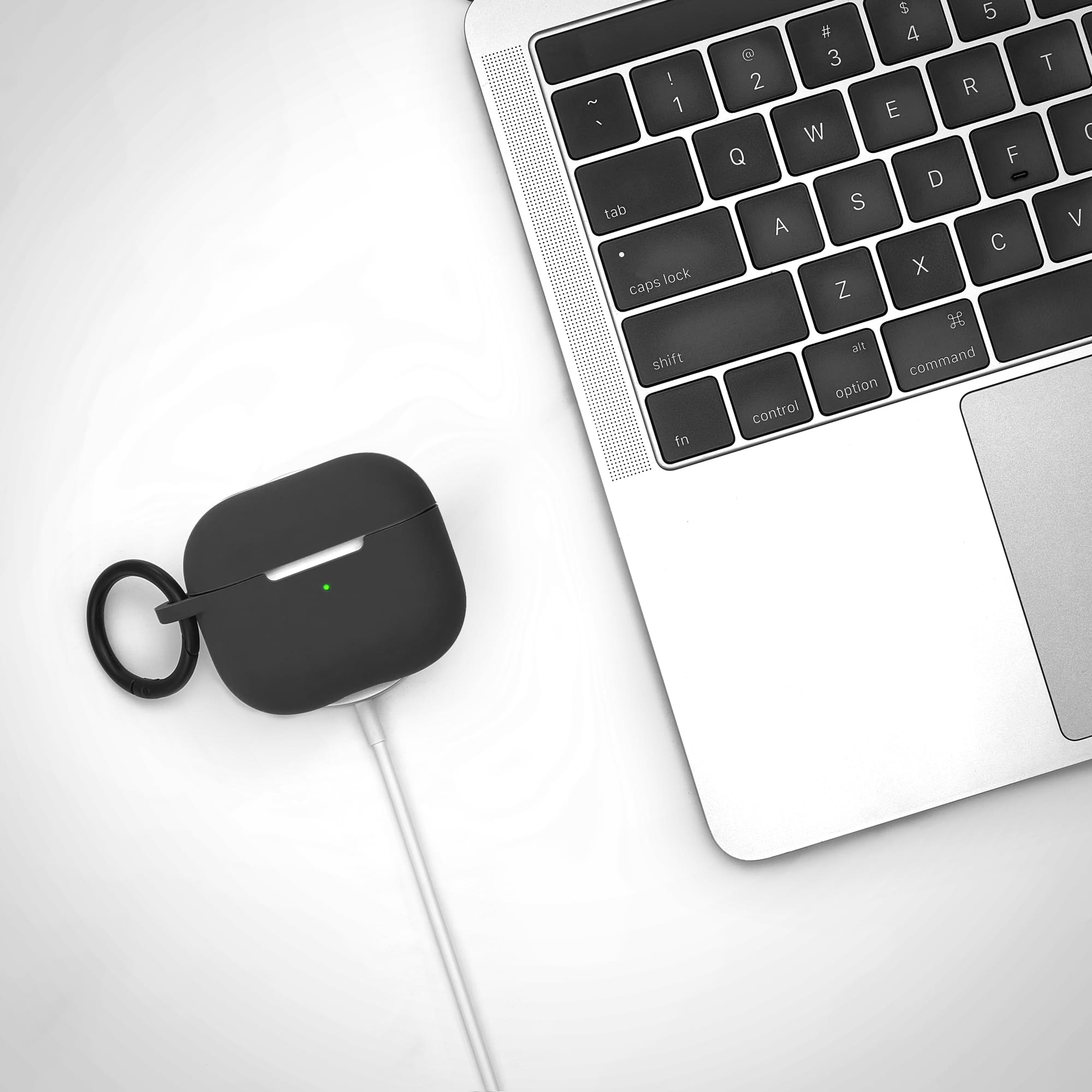 I - 1 5 tab lock caps shift fn $ 5 # 4 @ 3 T 2 R E W ( Q F D - S A V C x Z alt command option control