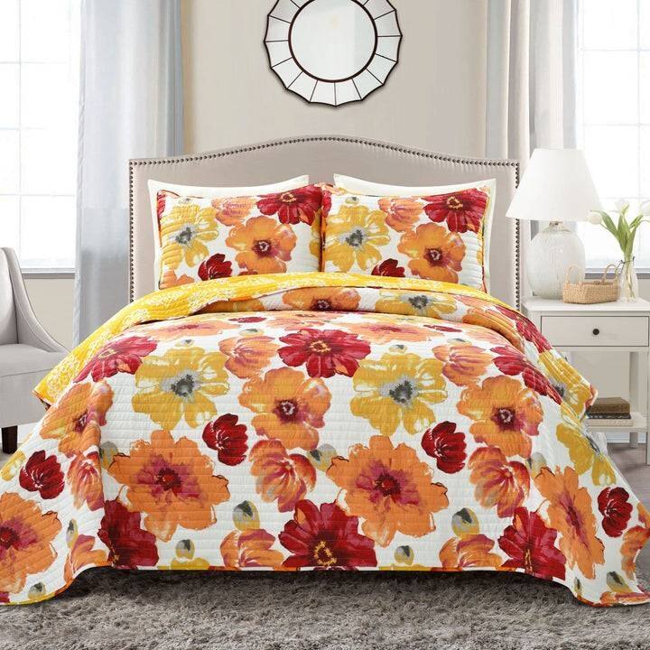 Front. Hivvago - Full/Queen Red Orange Flowers Lightweight Polyester Microfiber Quilt Set - Red ,Orange.