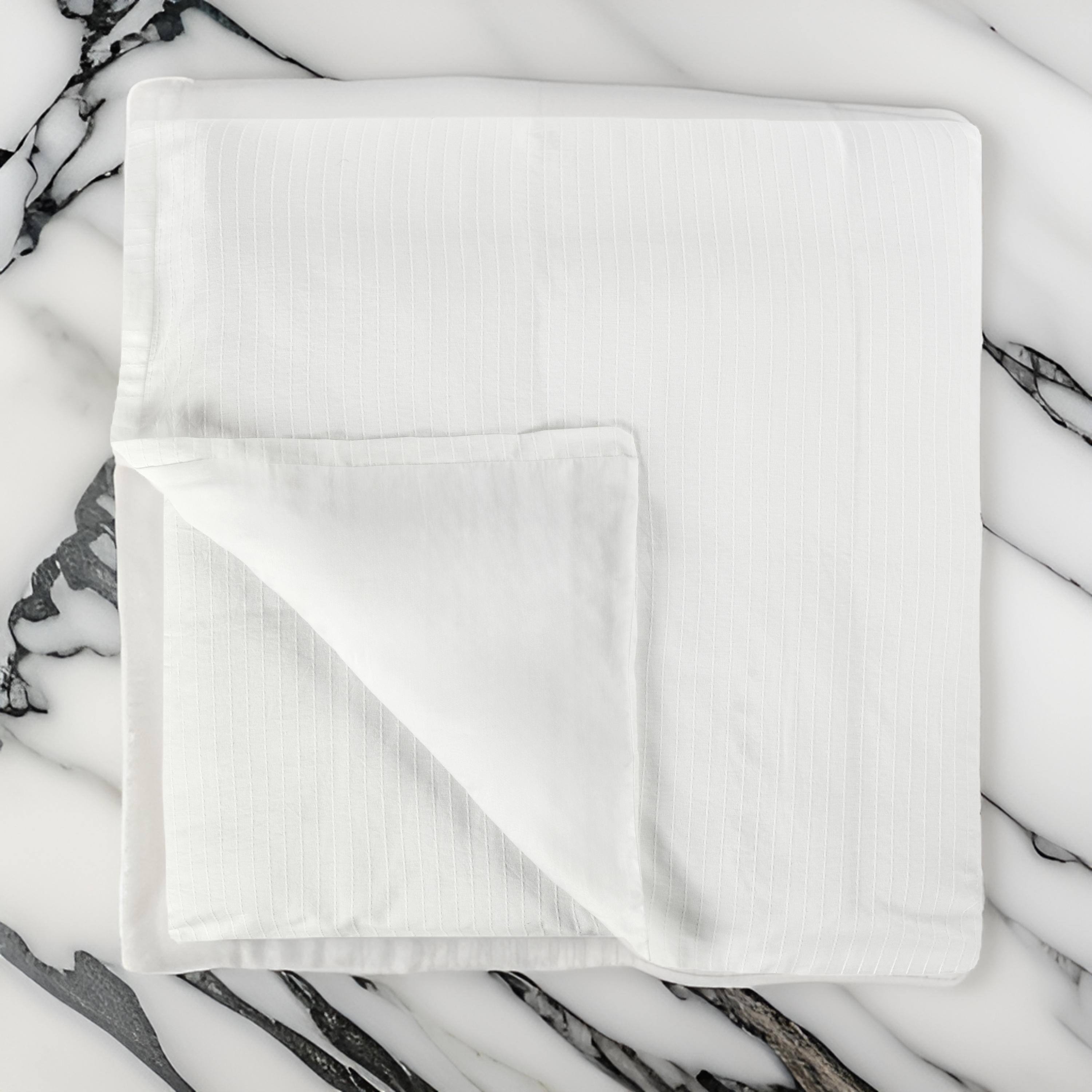 Alt View 2. Manhattan Lane - Zoni King Size Duvet Cover, Woven Stitch Design, Premium  Cotton - White.
