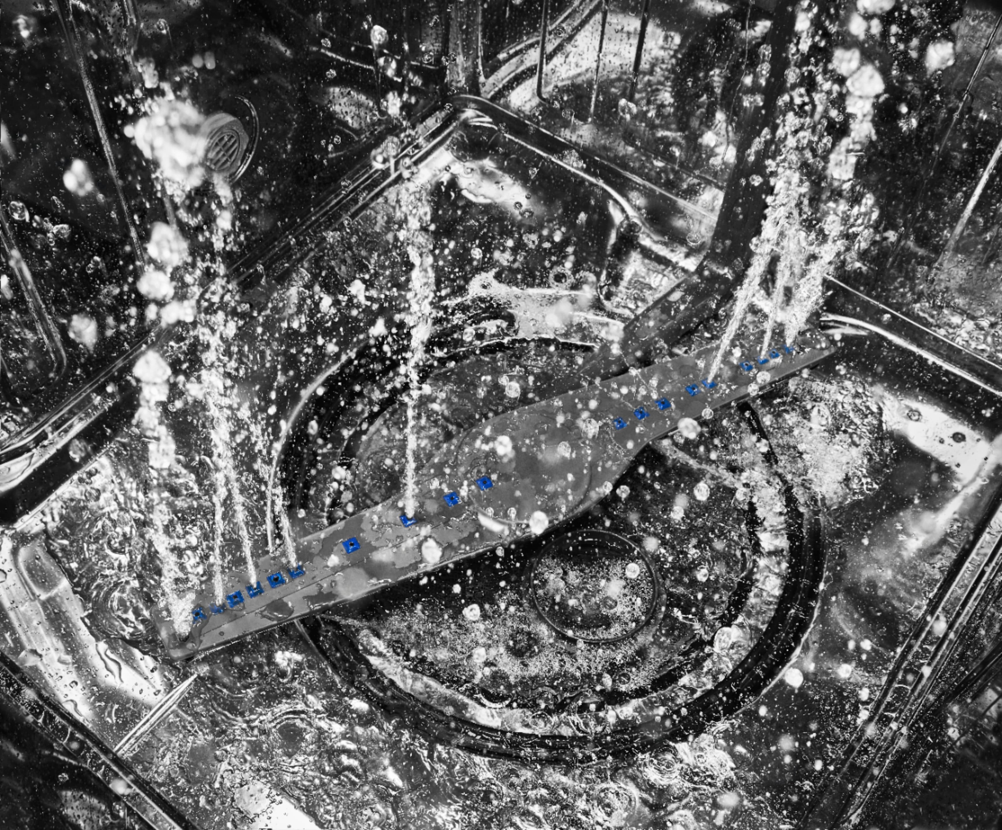 Alt View 14. Whirlpool - 24" Built-In Dishwasher - Fingerprint Resistant Black Stainless.