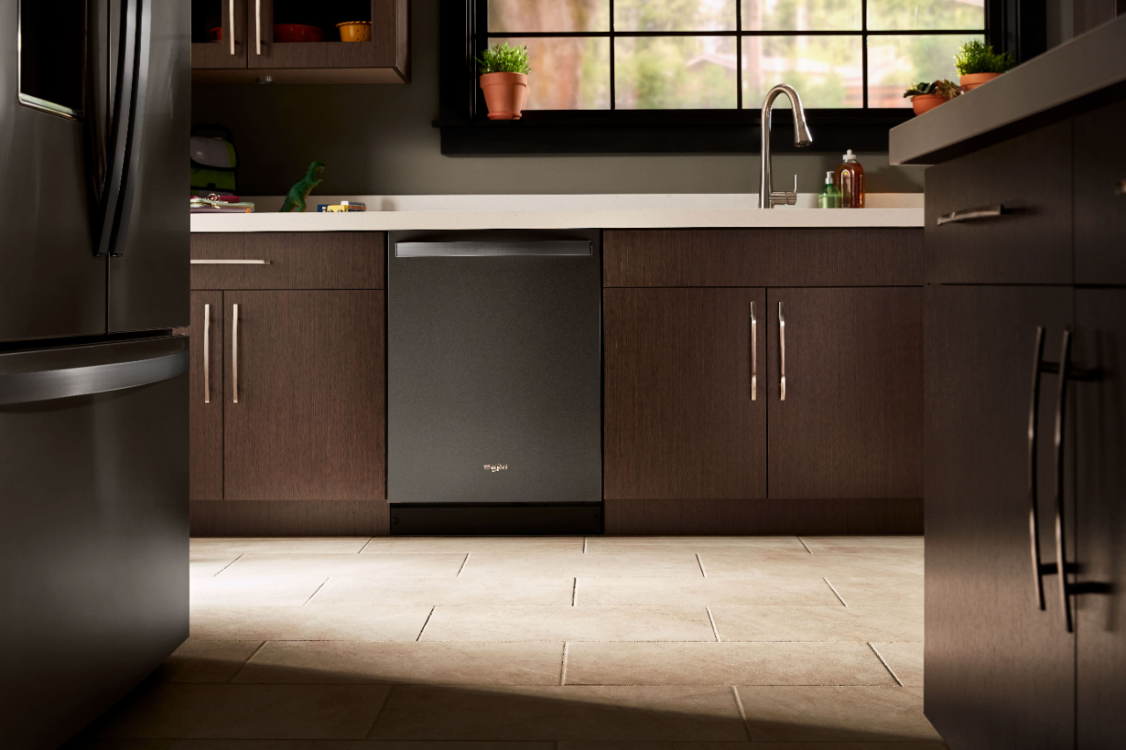 Alt View 17. Whirlpool - 24" Built-In Dishwasher - Fingerprint Resistant Black Stainless.