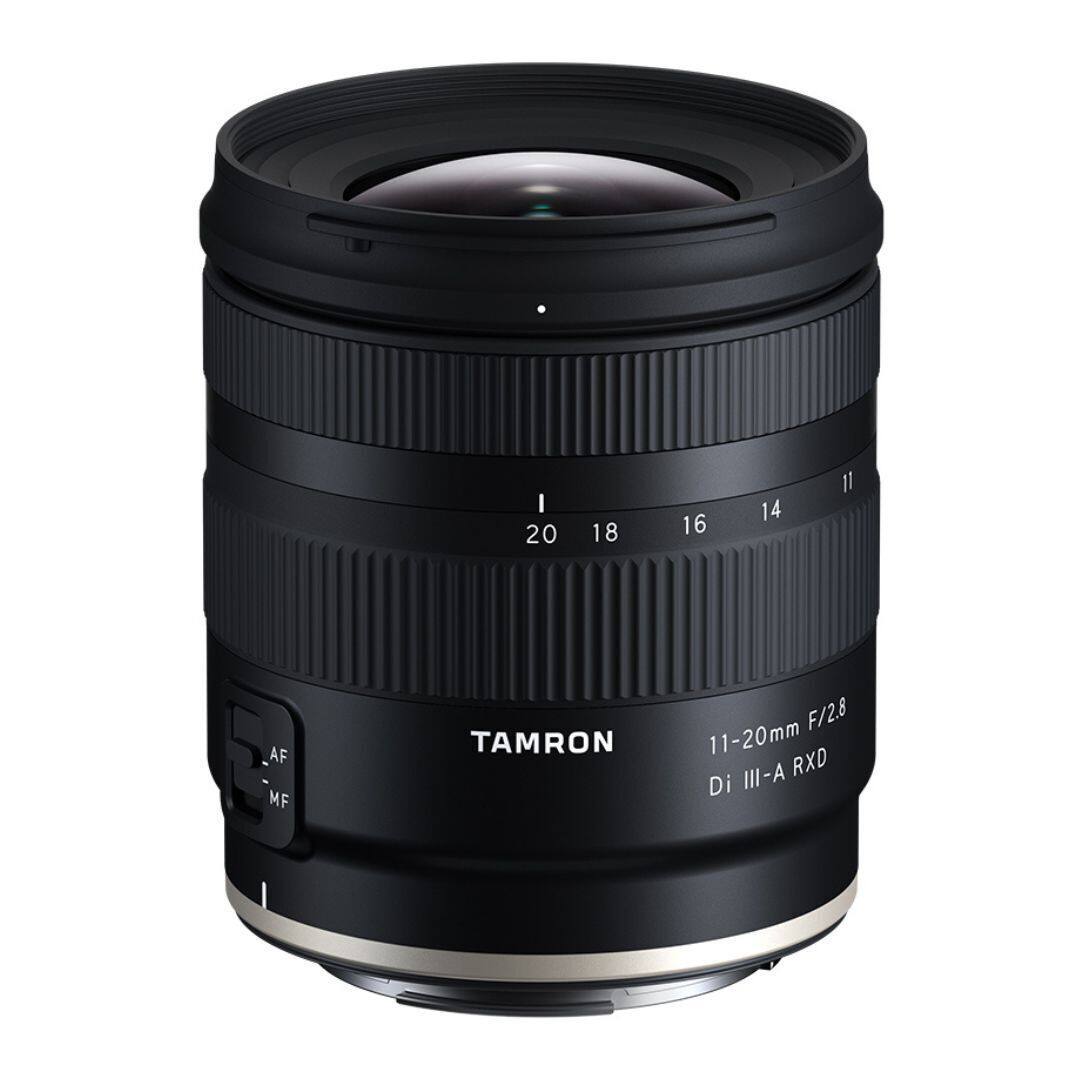 TAMRON  
11-20mm F/2.8  
Di III-A RXD  
AF - MF  
20 18 16 14 11