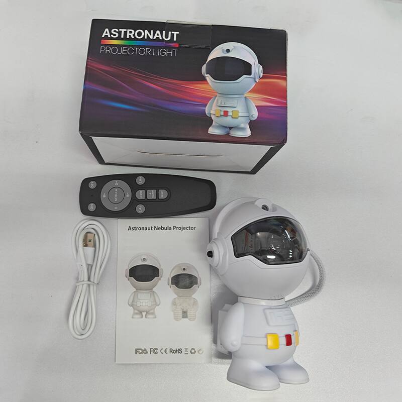 ASTRONAUT  
PROJECTOR LIGHT  

Astronaut Nebula Projector  

FCC CE RoHS