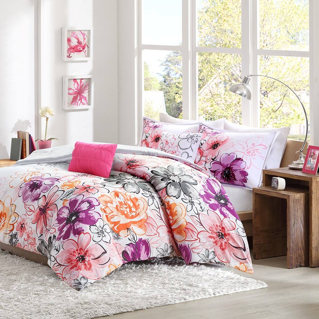 Alt View 4. Gracie Mills - Gracie Mills Lysandra Floral Print Comforter Set - Pink.