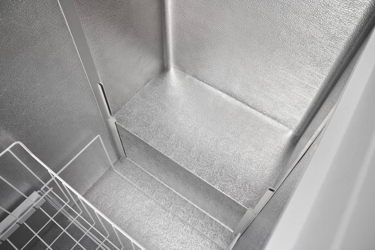 Alt View 22. Whirlpool - 16 Cu. Ft. Chest Convertible Freezer/Refrigerator with 3 Storage Levels - White.