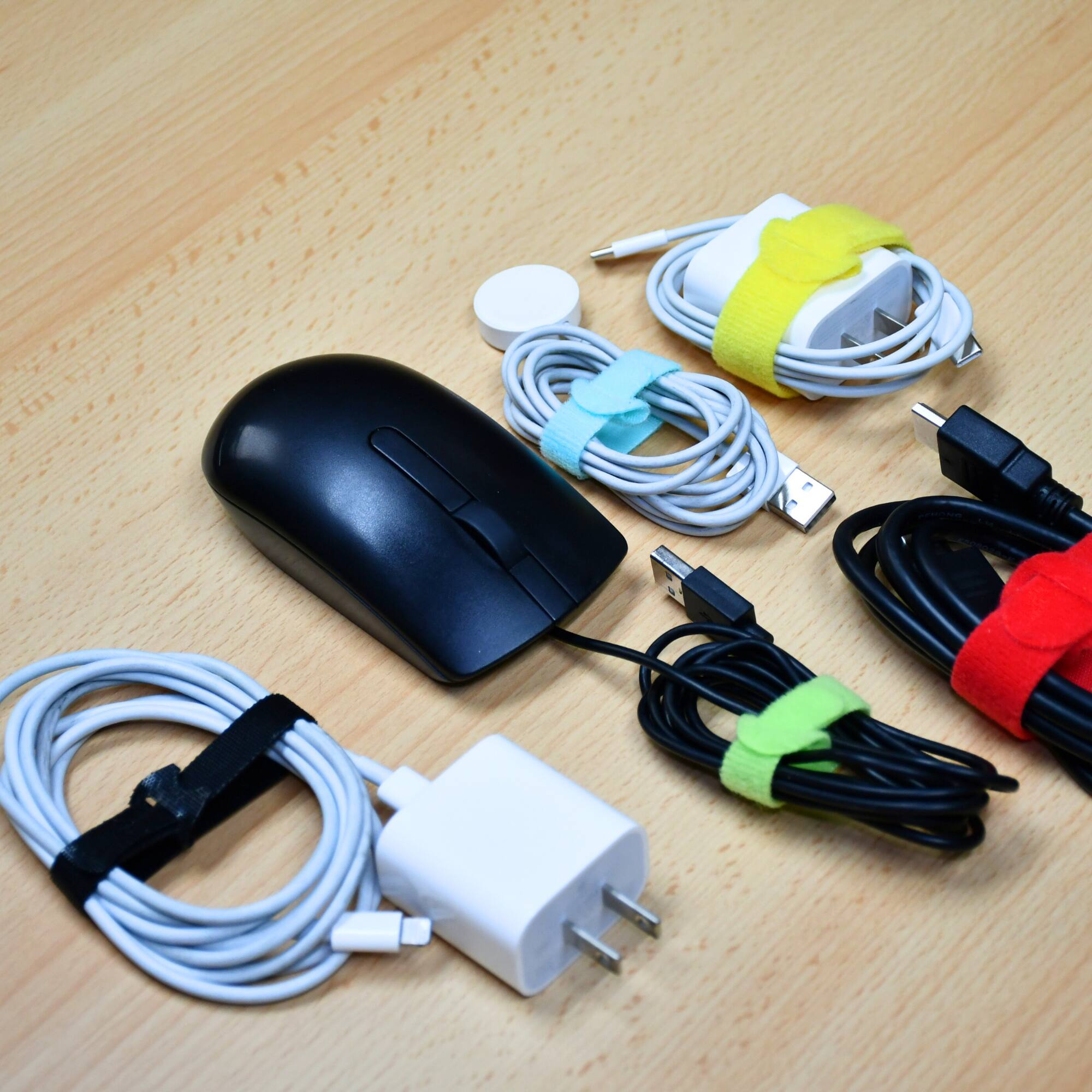 Alt View 7. Grizzly Supply - 8" Back to Back Hook and Loop Cable Tie 25/roll - Black.