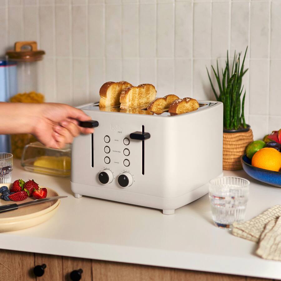 bella PRO Slice Toaster with Extra Wide Slots Oatmilk 90249