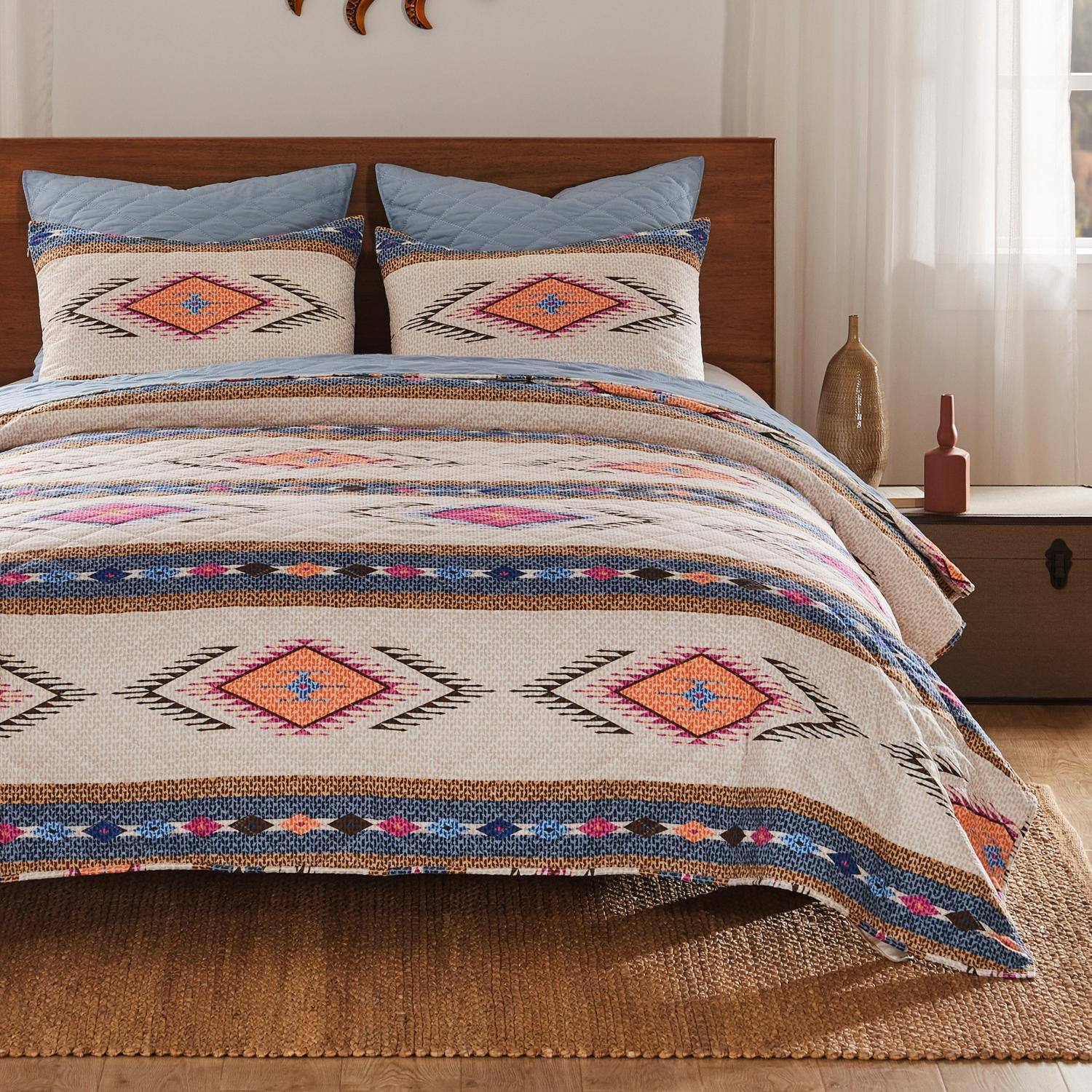 Alt View 2. Greenland Home Fashions - Greenland Home Fashions Cheyenne Luxurious Modern Design 3 Pieces Quilt Set Full/Queen Spirit - Spirit.
