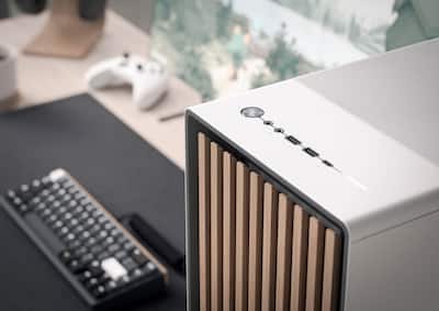 Fractal Design North Chalk White with Oak Front and Clear TG Side Fractal Design North Chalk White with Oak Front and Clear TG Side