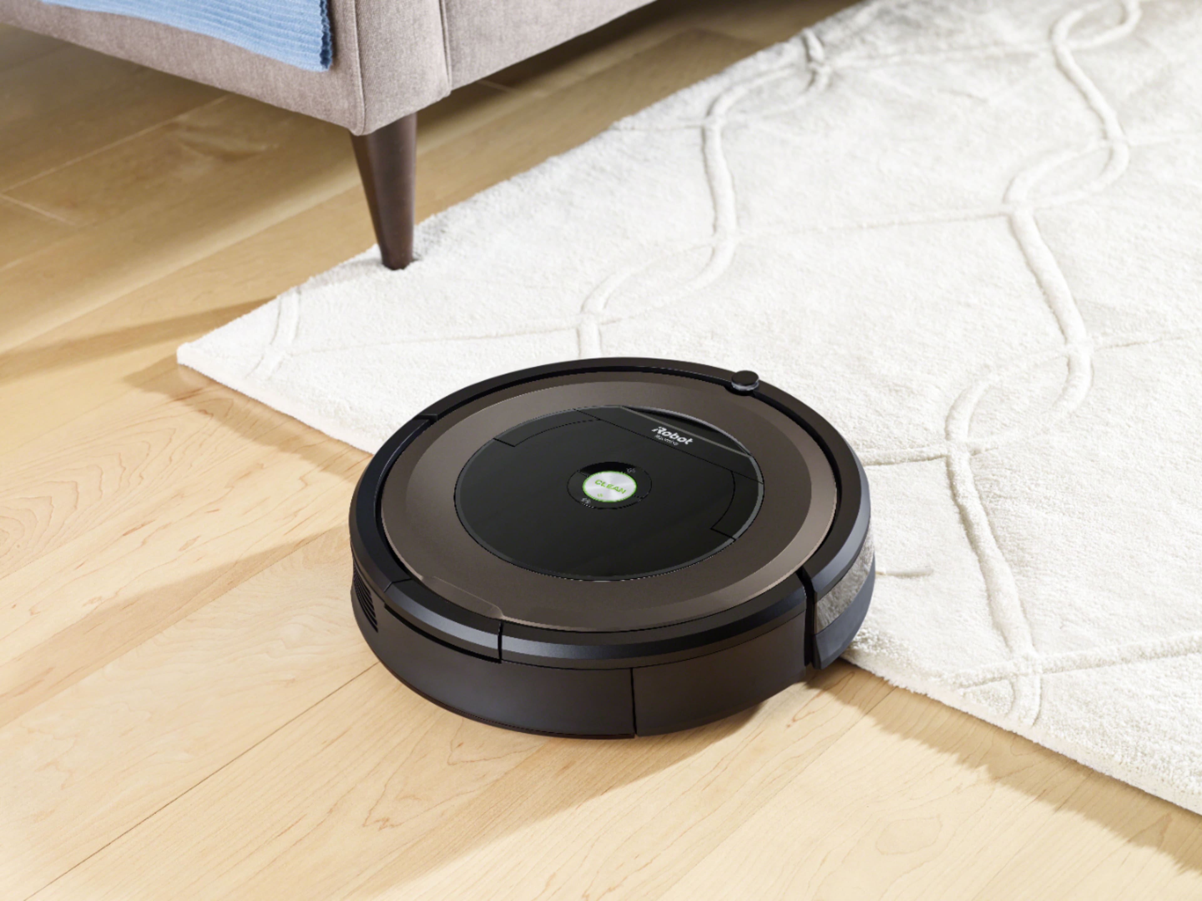 Best Buy: iRobot Roomba 890 Wi-Fi Connected Robot Vacuum with Dual