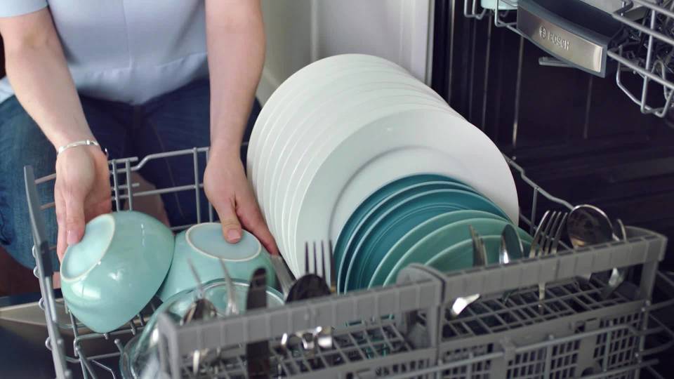 Bosch Dishwasher 800 Series MyWay rack Overview