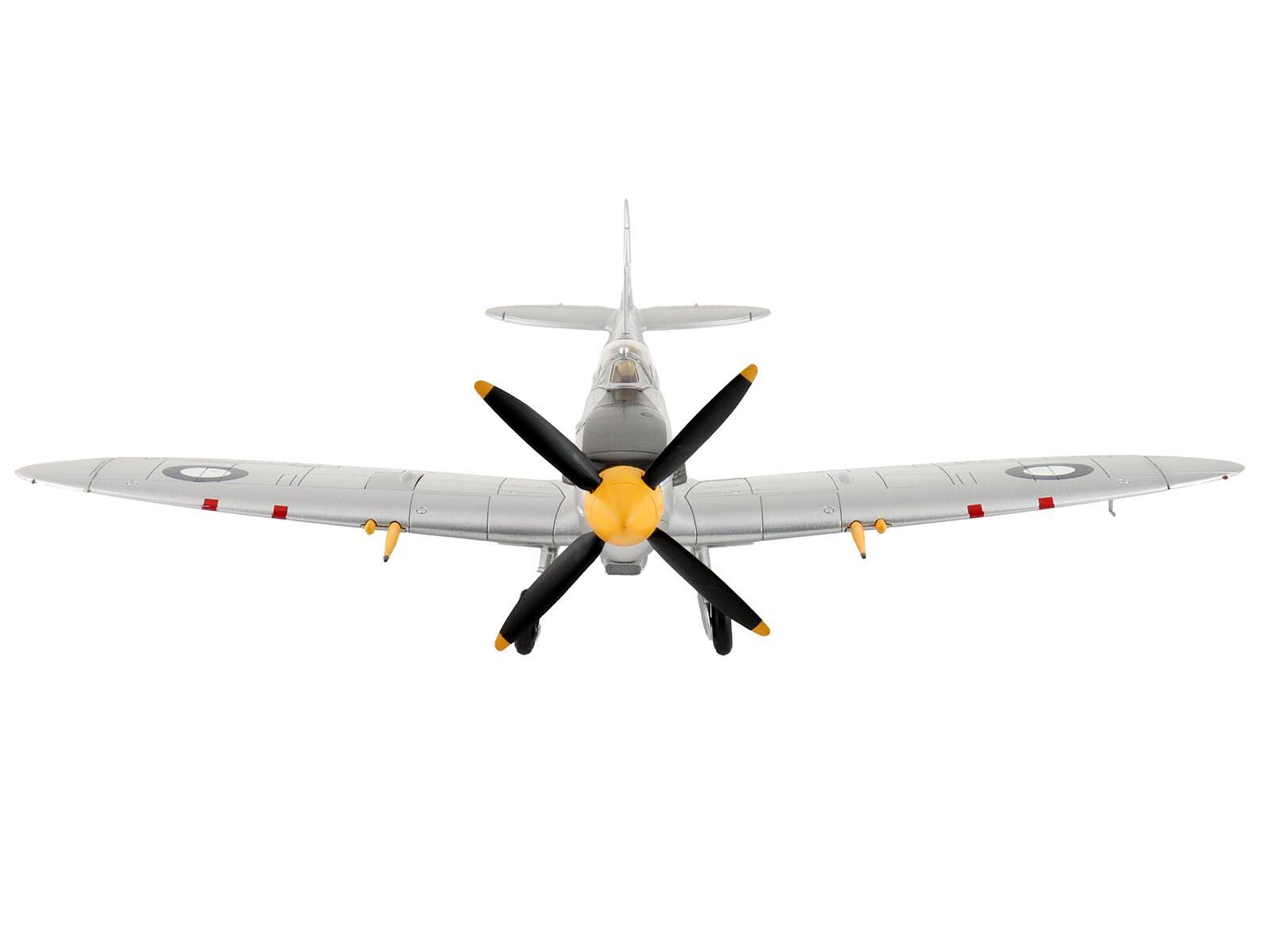 Alt View 1. Hobby Master - Supermarine Spitfire Mk VIII Fighter "A53-379" Flt Lt David Glaser No. 549 Sqn Strauss Airstrip 1944 RAAF 1/48 - White.