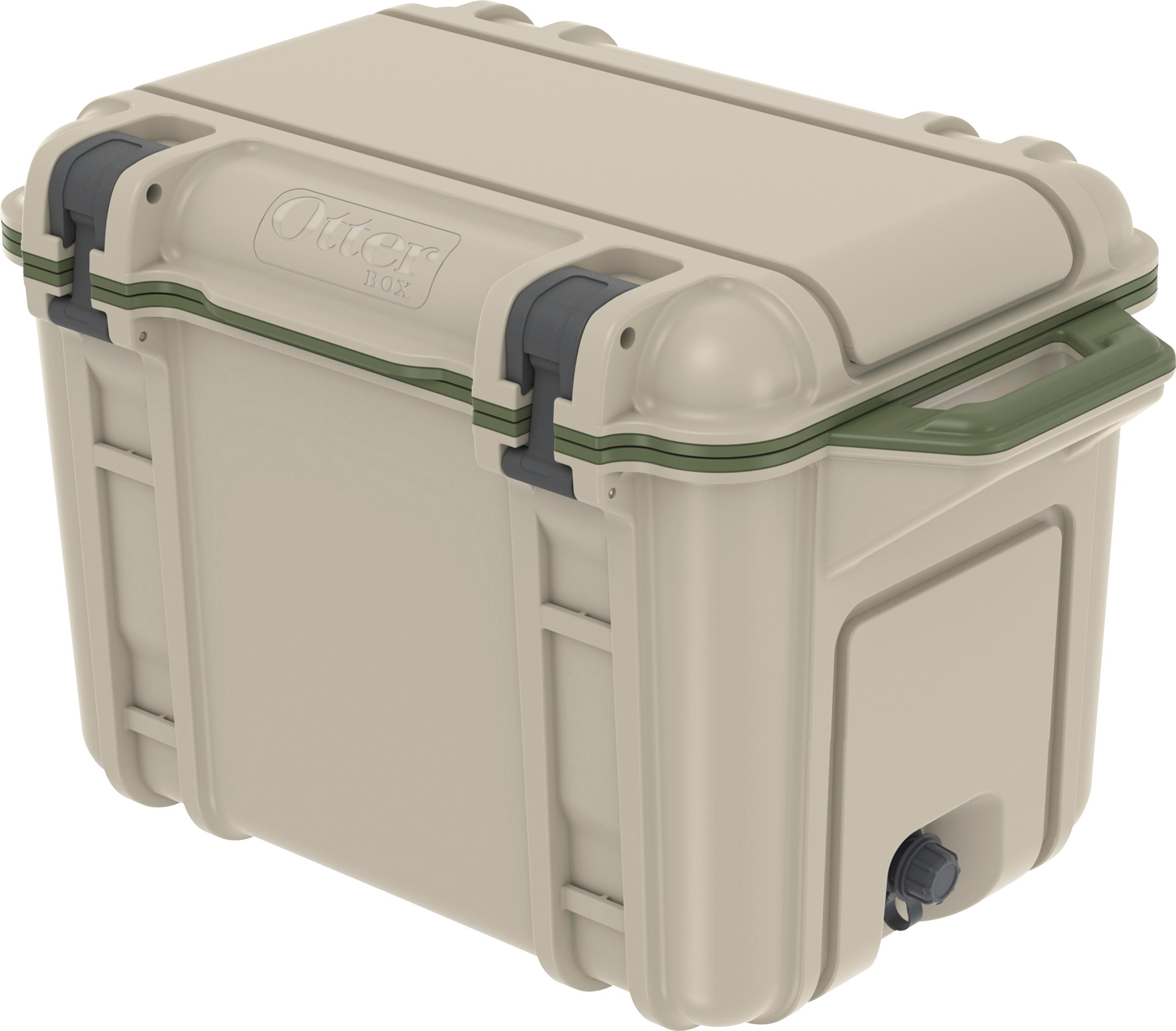 I'm Officially Obsessed With Otterbox's 4-in-1 Elevation Can Cooler