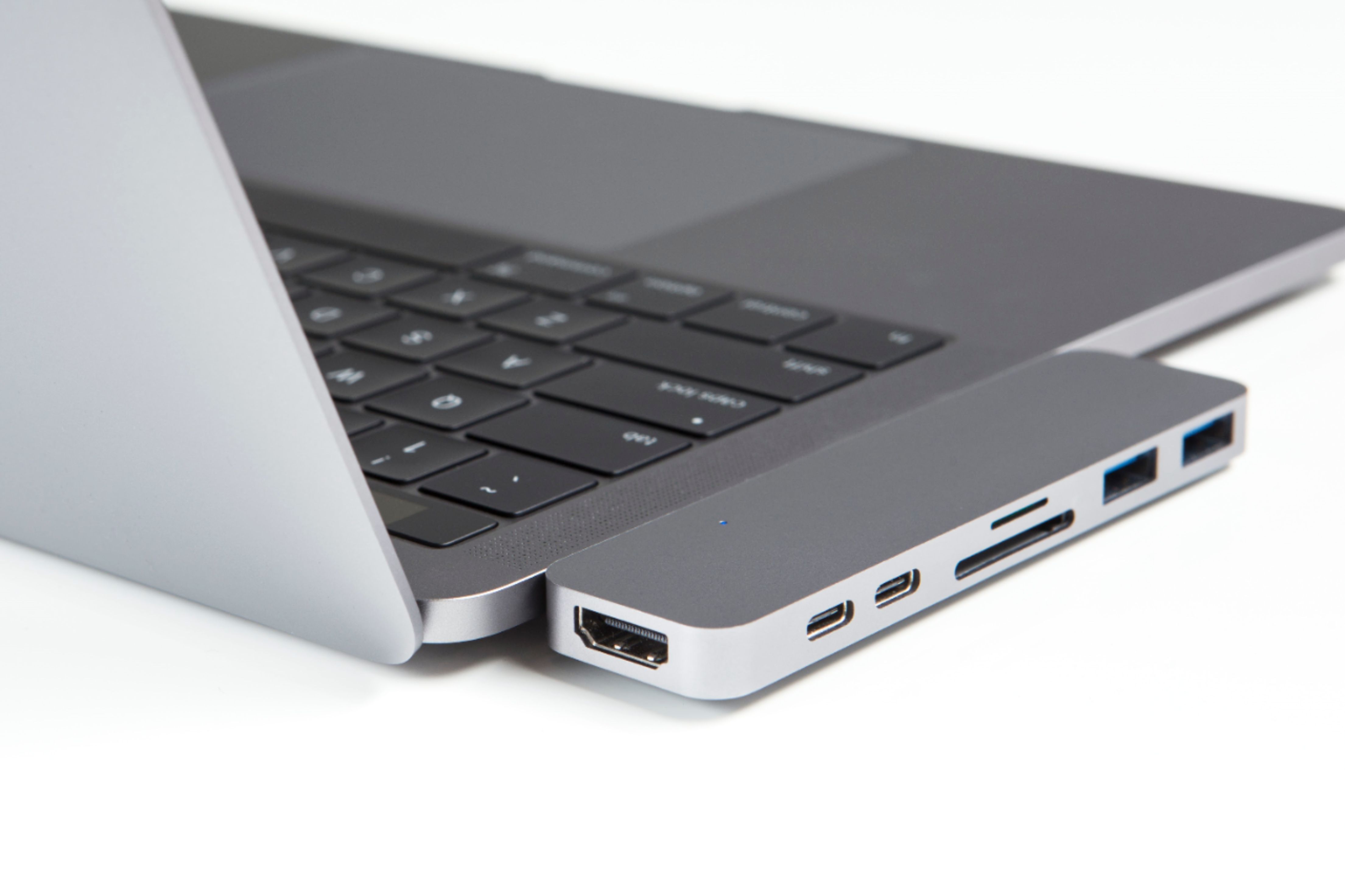 hyperdrive usb type c hub for select apple macbook laptops