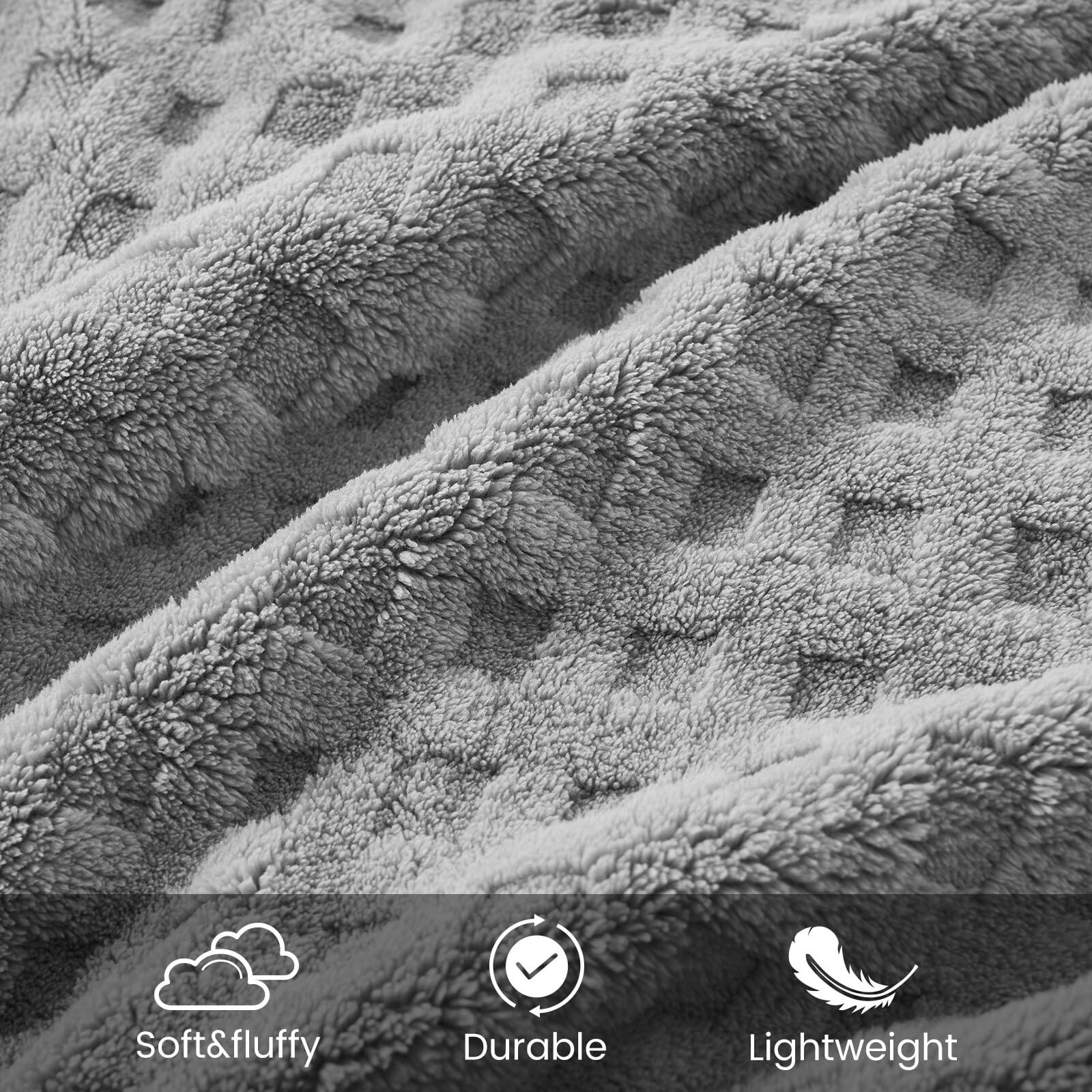 Soft & fluffy  
Durable  
Lightweight