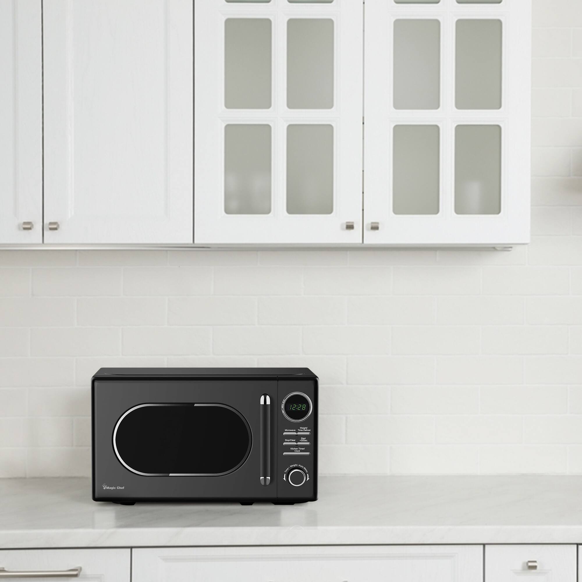 Alt View 4. Magic Chef - Magic Chef MC77CMB 0.7-Cu. Ft. 700-Watt Retro Countertop Microwave (Black) - Black.