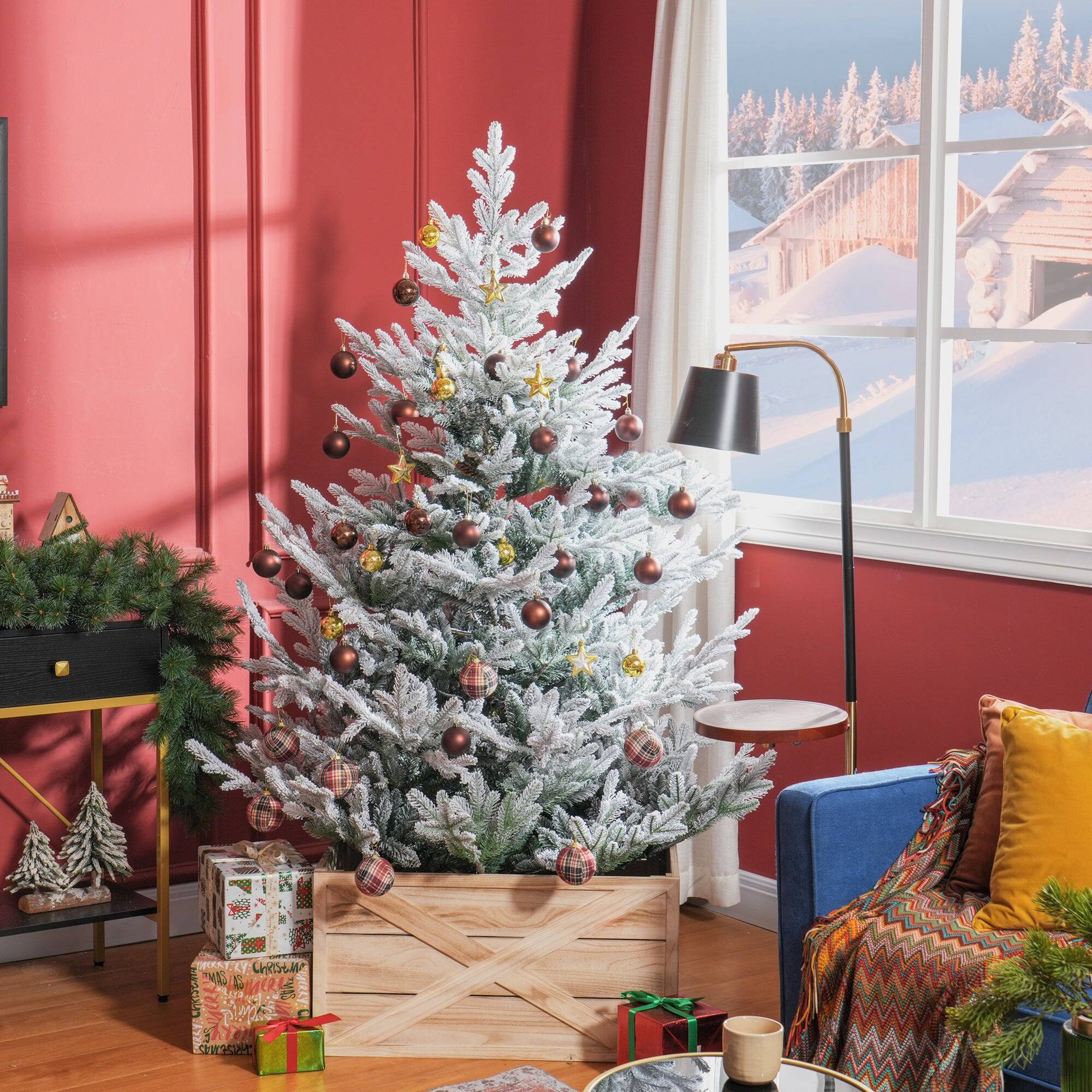 Angle. BreeBe - 6 Foot Artificial Christmas Tree - Green.