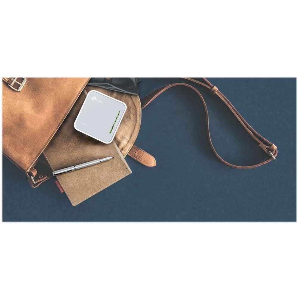 Alt View 11. TP-Link - AC750 Dual-Band Wi-Fi Router - Silver/White.