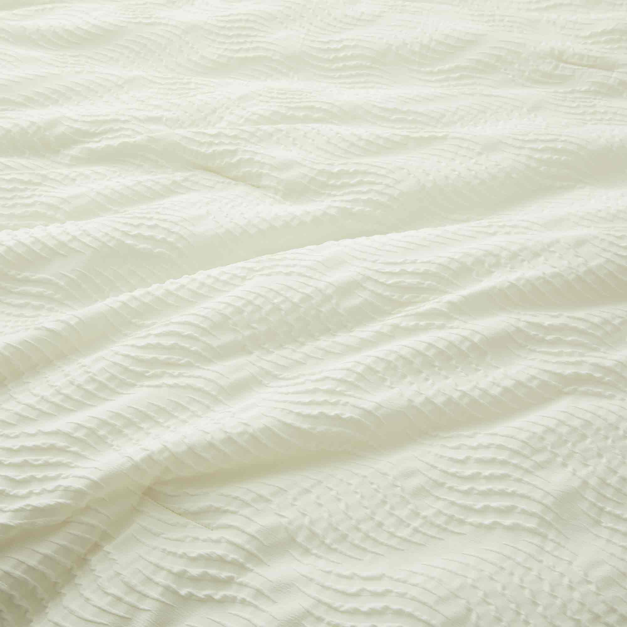 Back. Peace Nest - Peace Nest 3-Piece Bubble Textured Seersucker Comforter Set, All Season Down Alternative Bedding, Cream, Full/Queen - Cream.