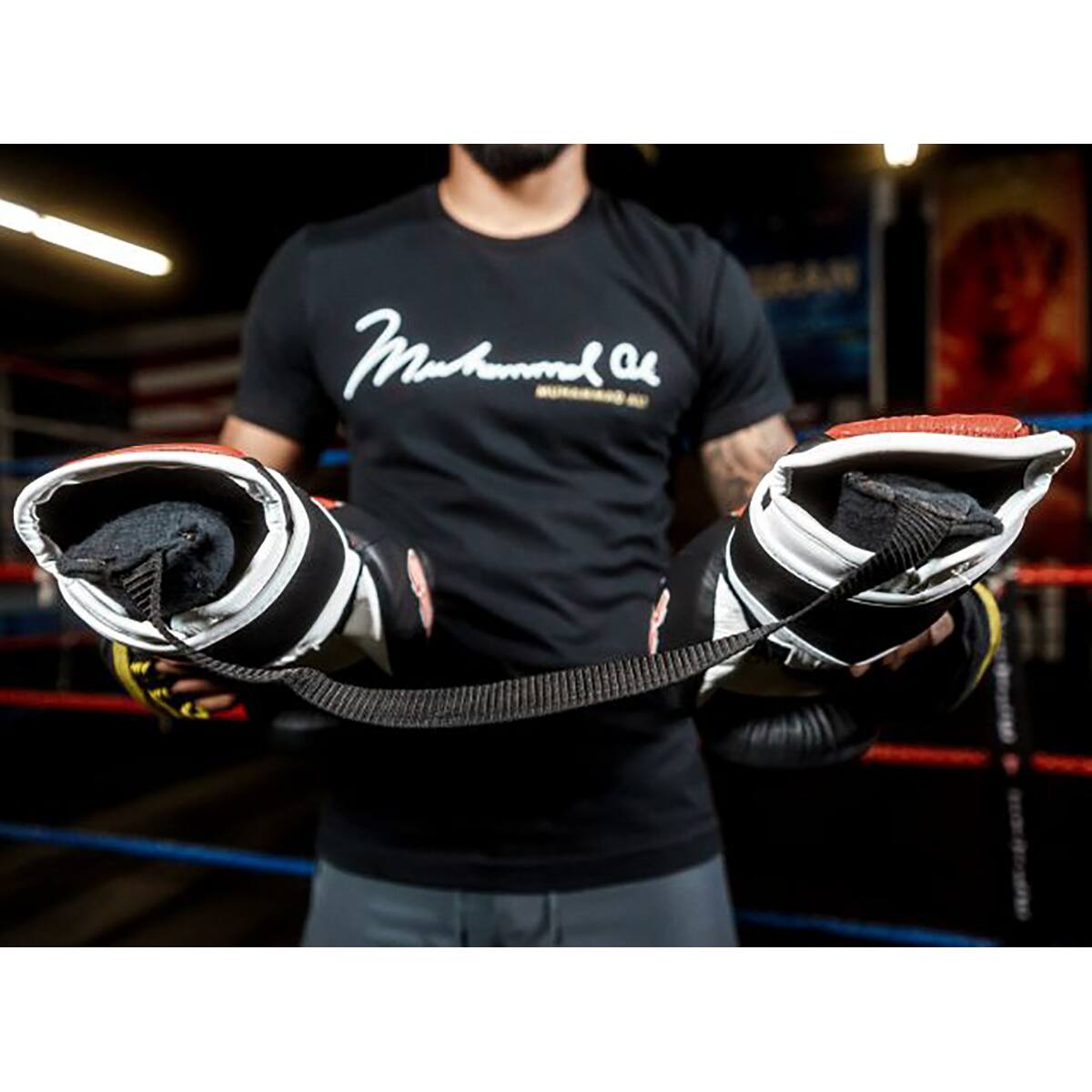 Alt View 1. TITLE Boxing - Title Boxing Glove Dry Devil 2.0 - Black - Black.