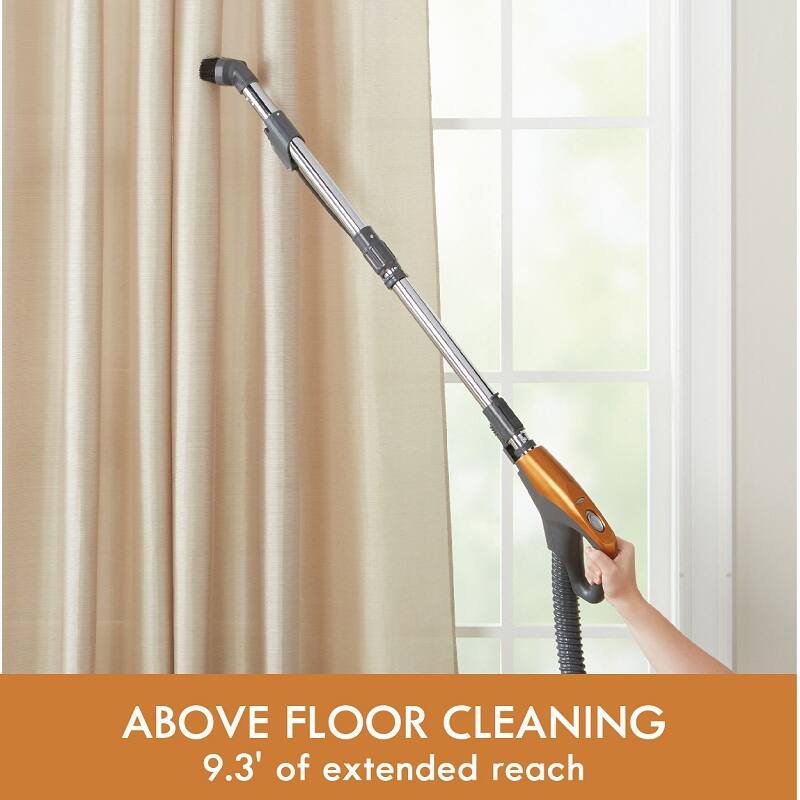 ABOVE FLOOR CLEANING  
9.3' of extended reach