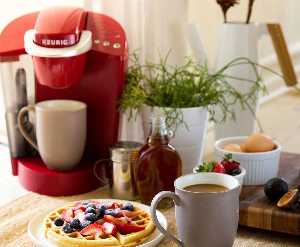 Alt View 14. Keurig - K-Classic K50 Single Serve K-Cup Pod Coffee Maker - Rhubarb.