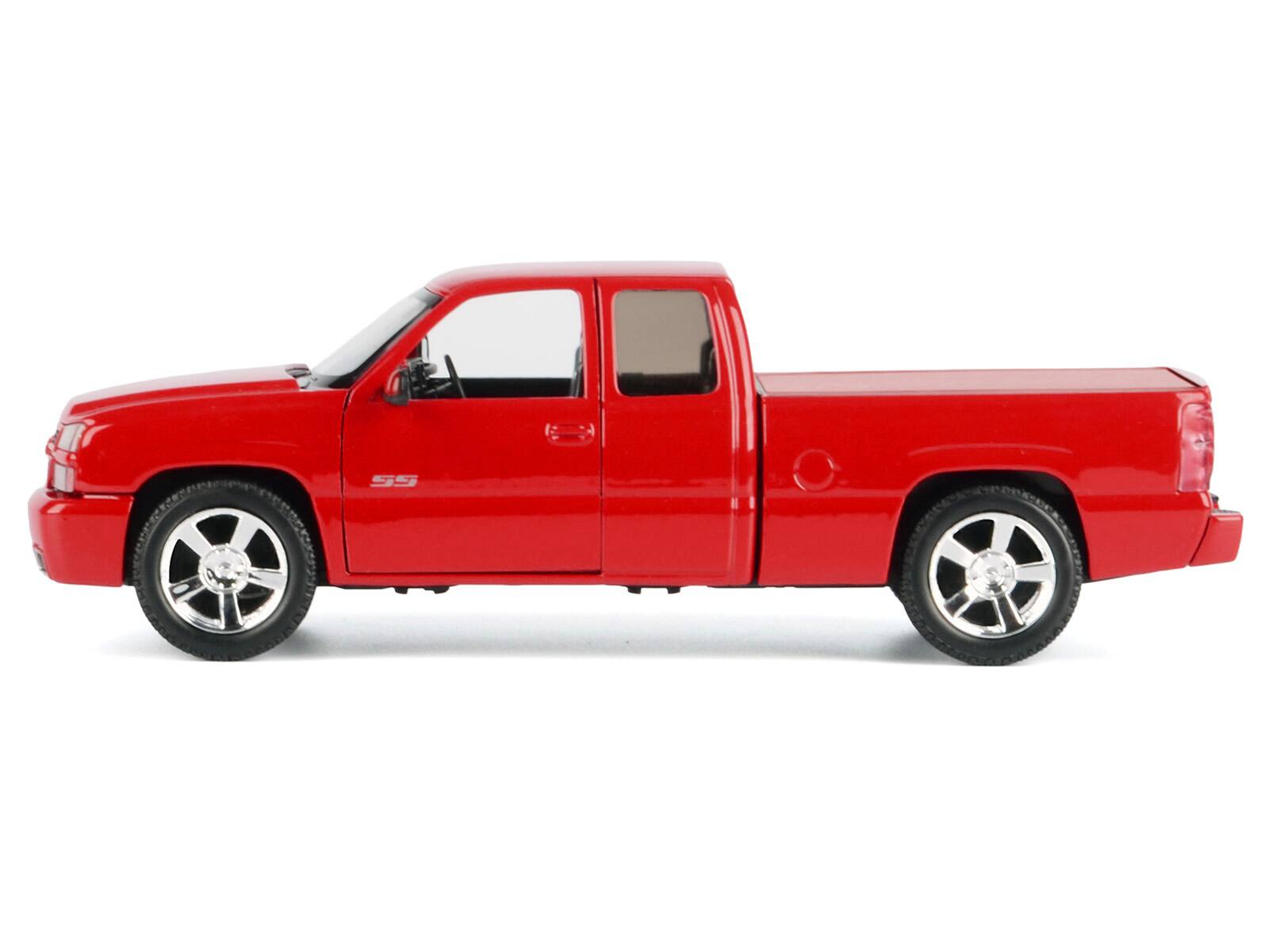 Angle. Motormax - 2006 Chevrolet Silverado SS Pickup Truck Red "Timeless Legends" Series 1/25 Diecast Model Car by Motormax - Red.