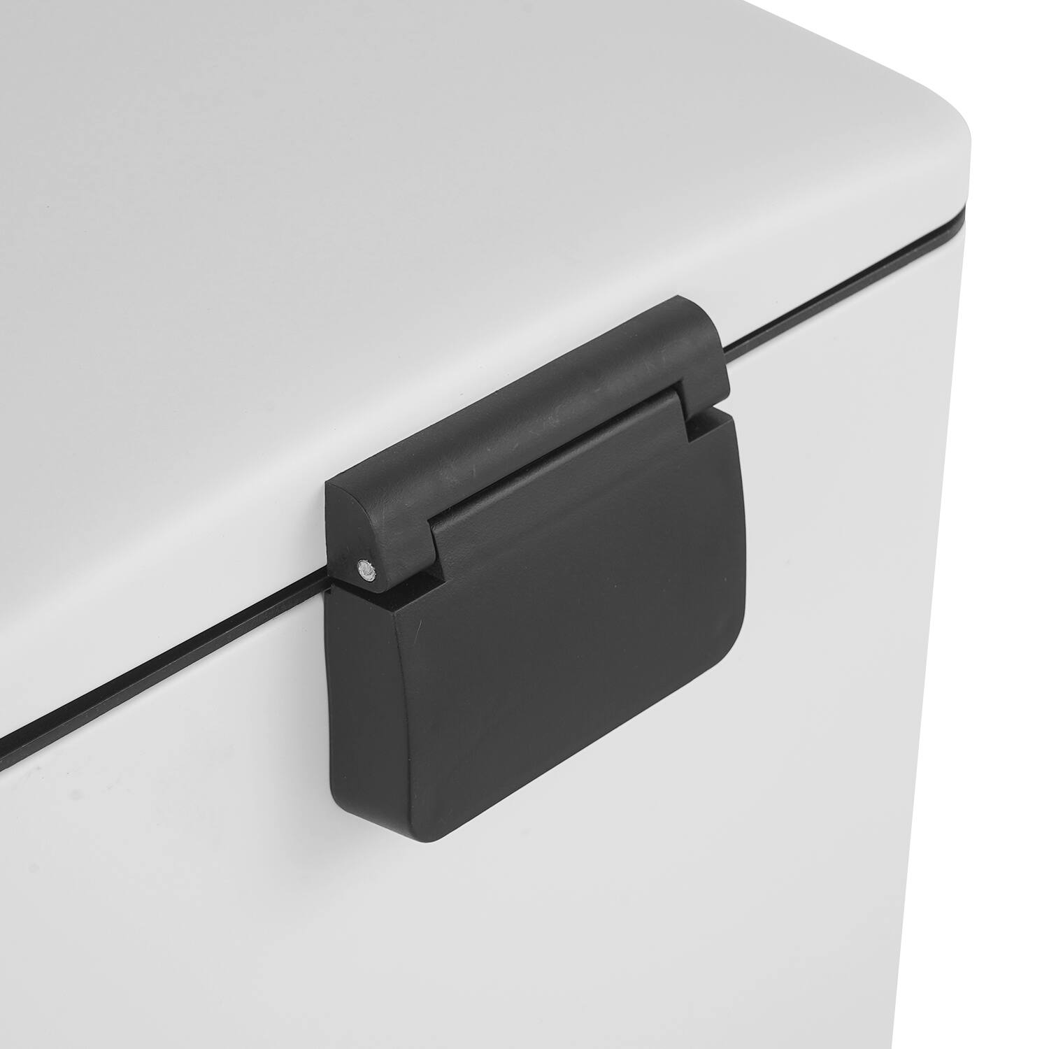 Left. Innovaze - 10.6 Gal./40 Liter Stainless Steel Rectangular Step-on Trash Can for Kitchen - White.