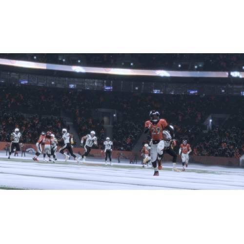 Alt View 11. Electronic Arts - Madden NFL 18.