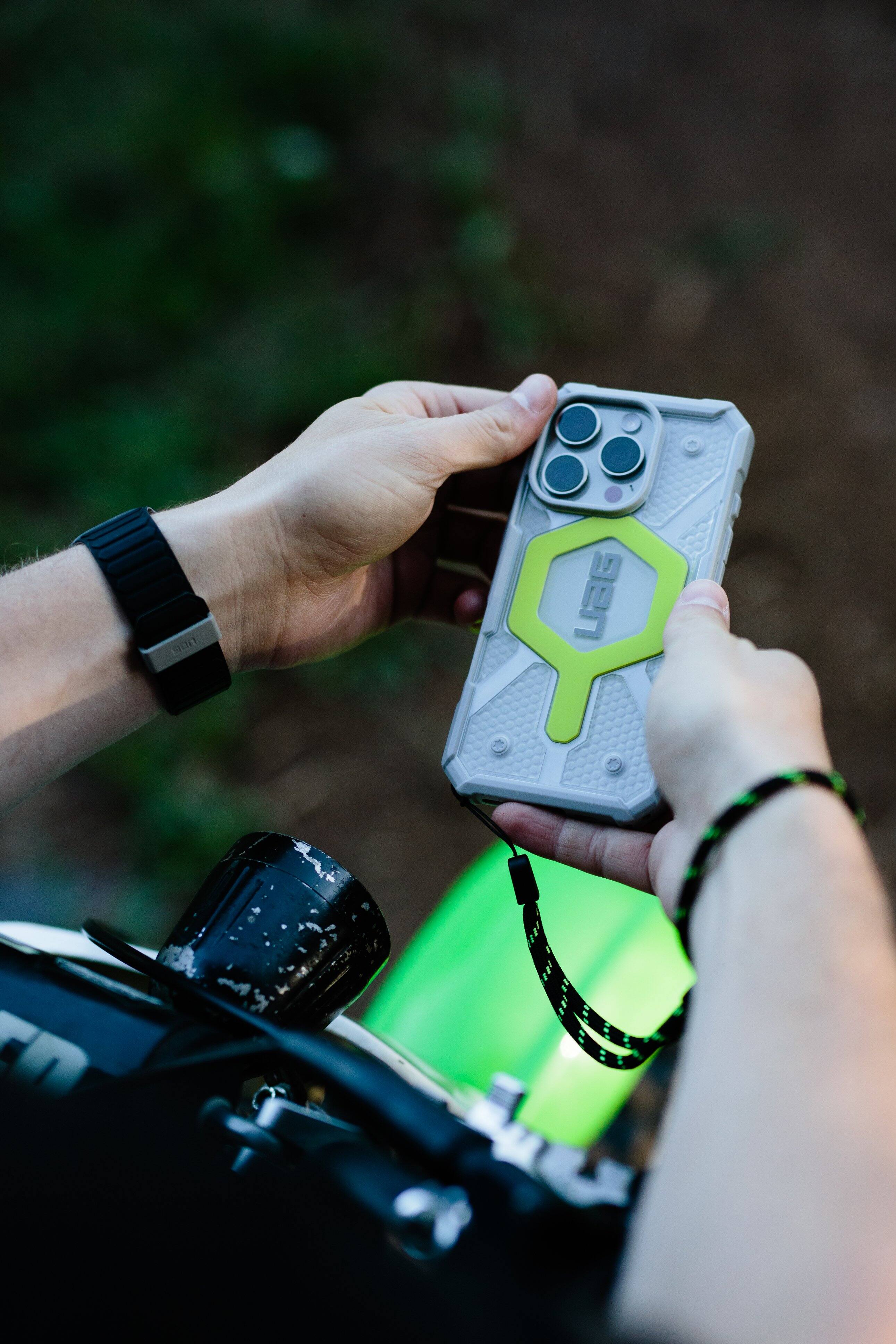 UAG Pathfinder Clear Case with Magsafe for Apple iPhone 16 Pro Max