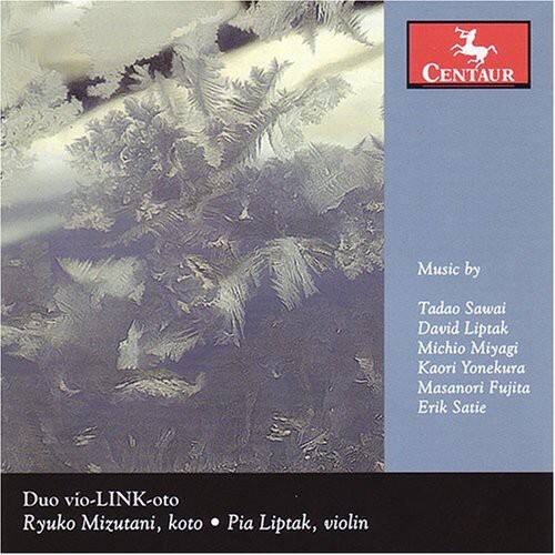 CENTAUR

Music by  
Tadao Sawai  
David Liptak  
Michio Miyagi  
Kaori Yonekura  
Masanori Fujita  
Erik Satie  

Duo vi-o-LINK-o  
Ryuko Mizutani, koto  
Pia Liptak, violin