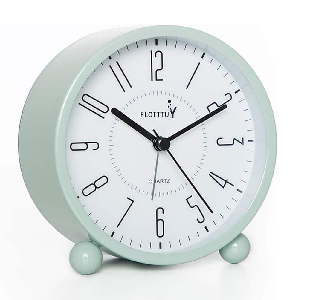 FINEAK - Silent Retro Metal Alarm Clock with Night Light, Easy Set, Battery Operated - Green