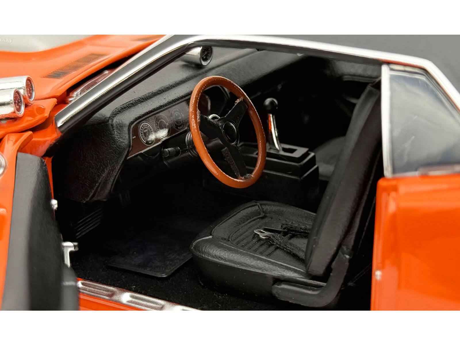 Alt View 2. ACME - 1970 Plymouth HEMI Cuda Vitamin C Orange with Black Vinyl Top Limited Edition to 444 pieces 1/18 Model Car by ACME.