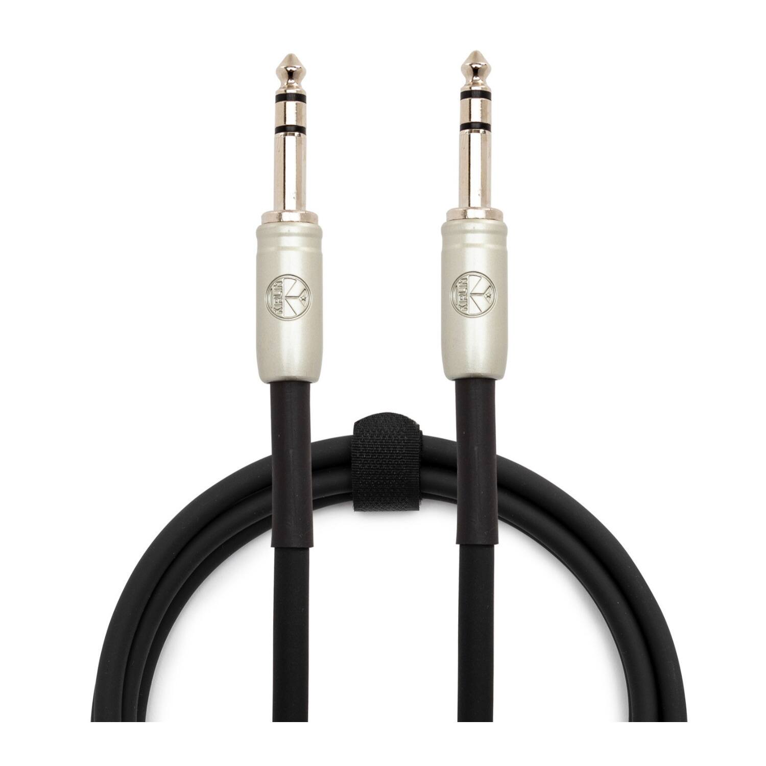 Angle. Arturia - PreSonus Eris 4.5BT 2nd Gen 4.5-Inch Media Reference Monitors with Cables.