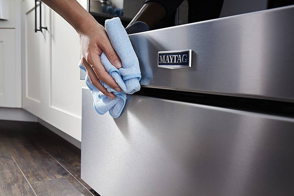 Best Buy Maytag 5.3 Cu. Ft. SelfCleaning Freestanding Fingerprint