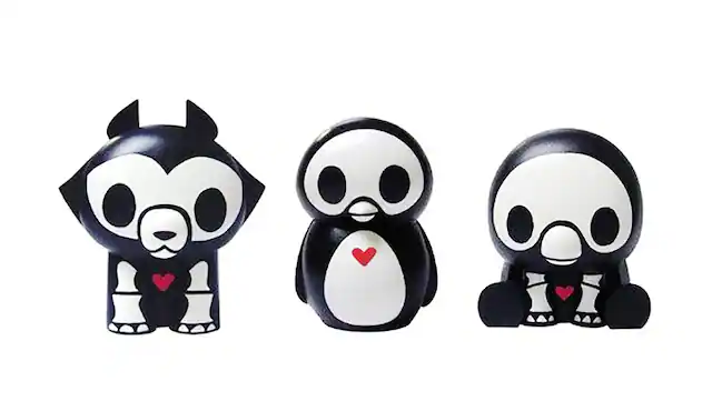 Front. Toynami - Skelanimals PVC Mini Figure Box Set | Pen | Jae | Pudge - Black.