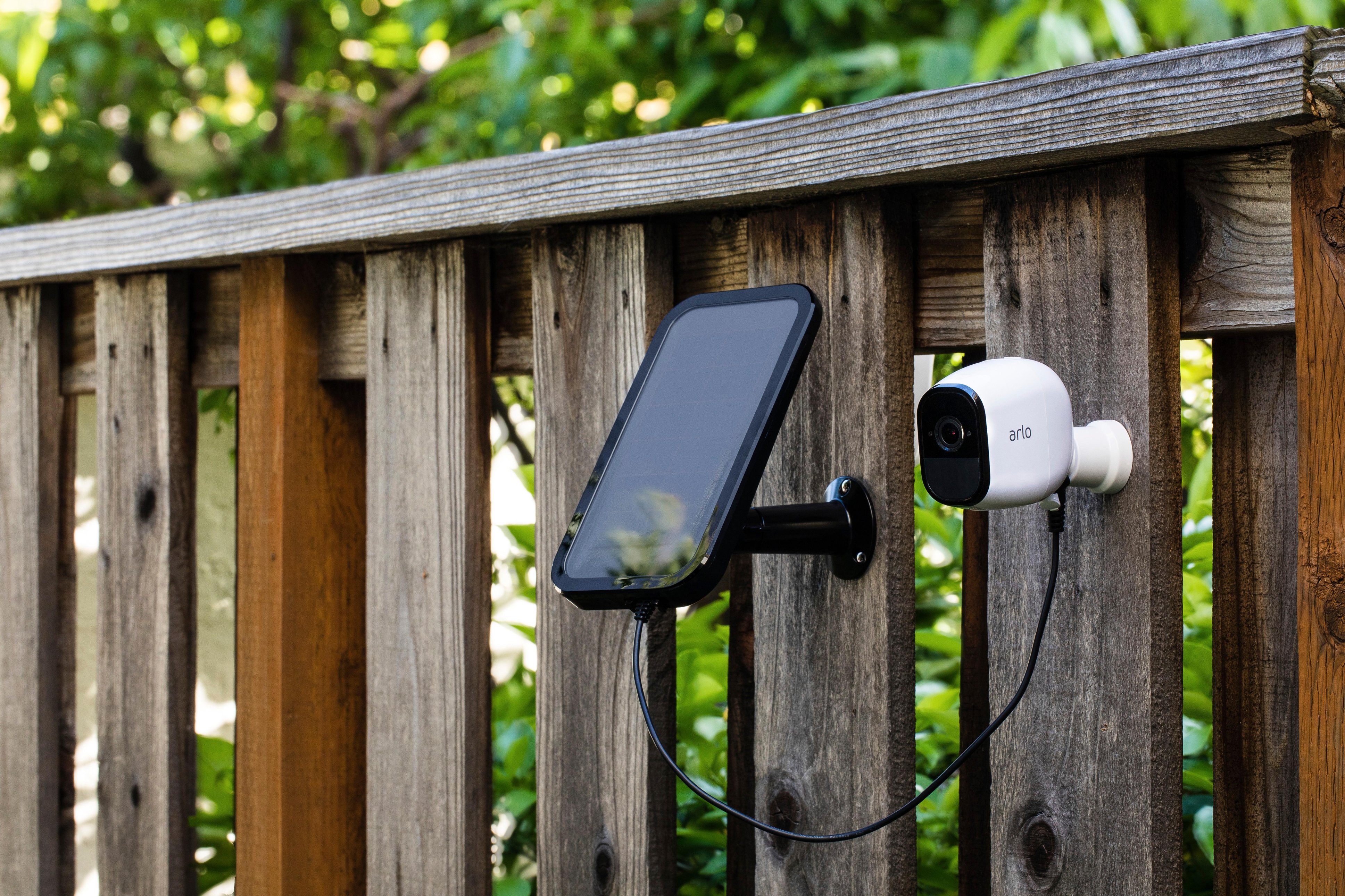 Official Arlo VMA4600 Pro and Arlo Go Wire-Free Cameras Black Solar Panel 