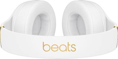 Beats Studio³ Wireless Noise Cancelling Headphones White MQ572LL/A Beats Studio³ Wireless Noise Cancelling Headphones White MQ572LL/A
