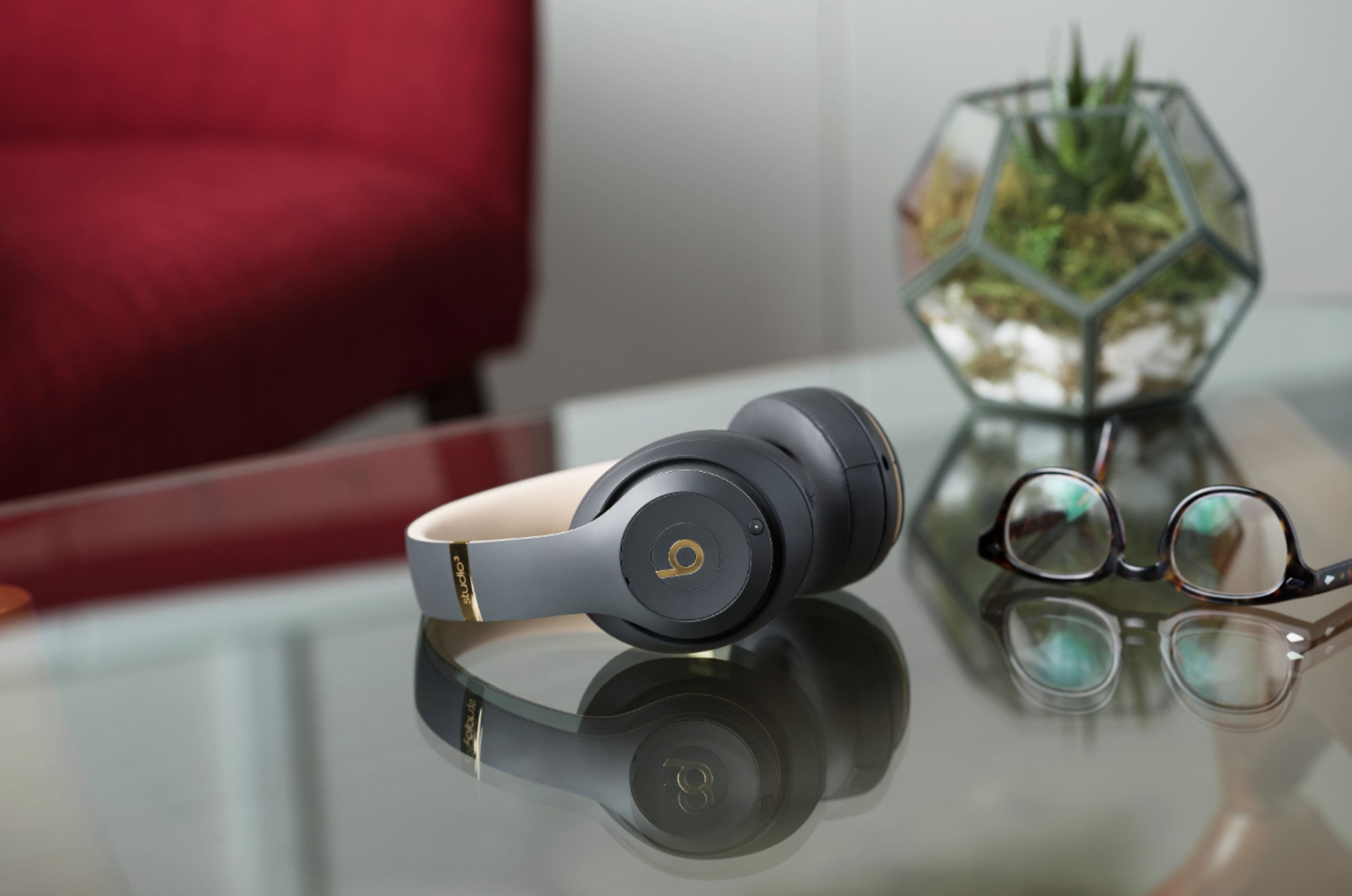 grey and gold beats