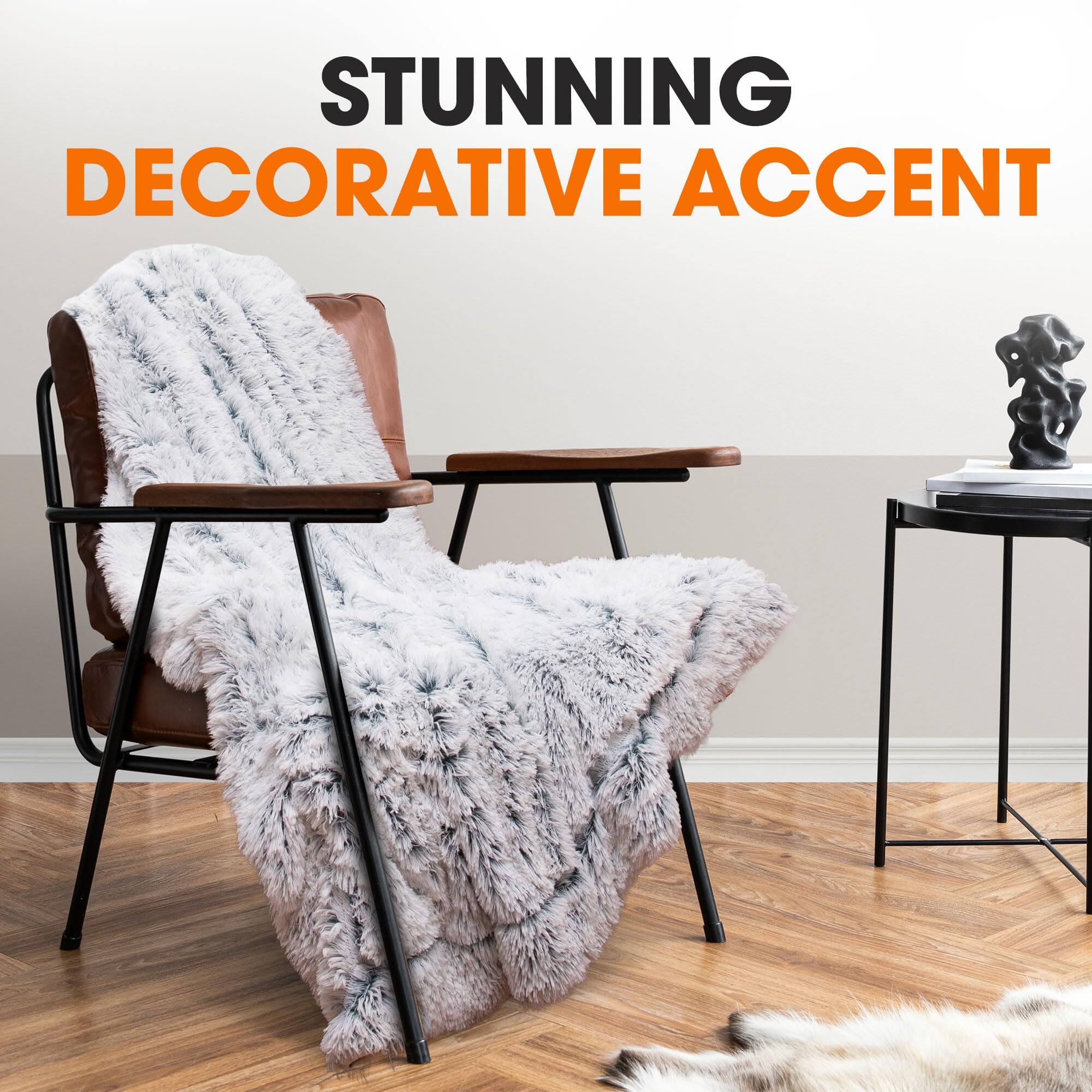 STUNNING DECORATIVE ACCENT
