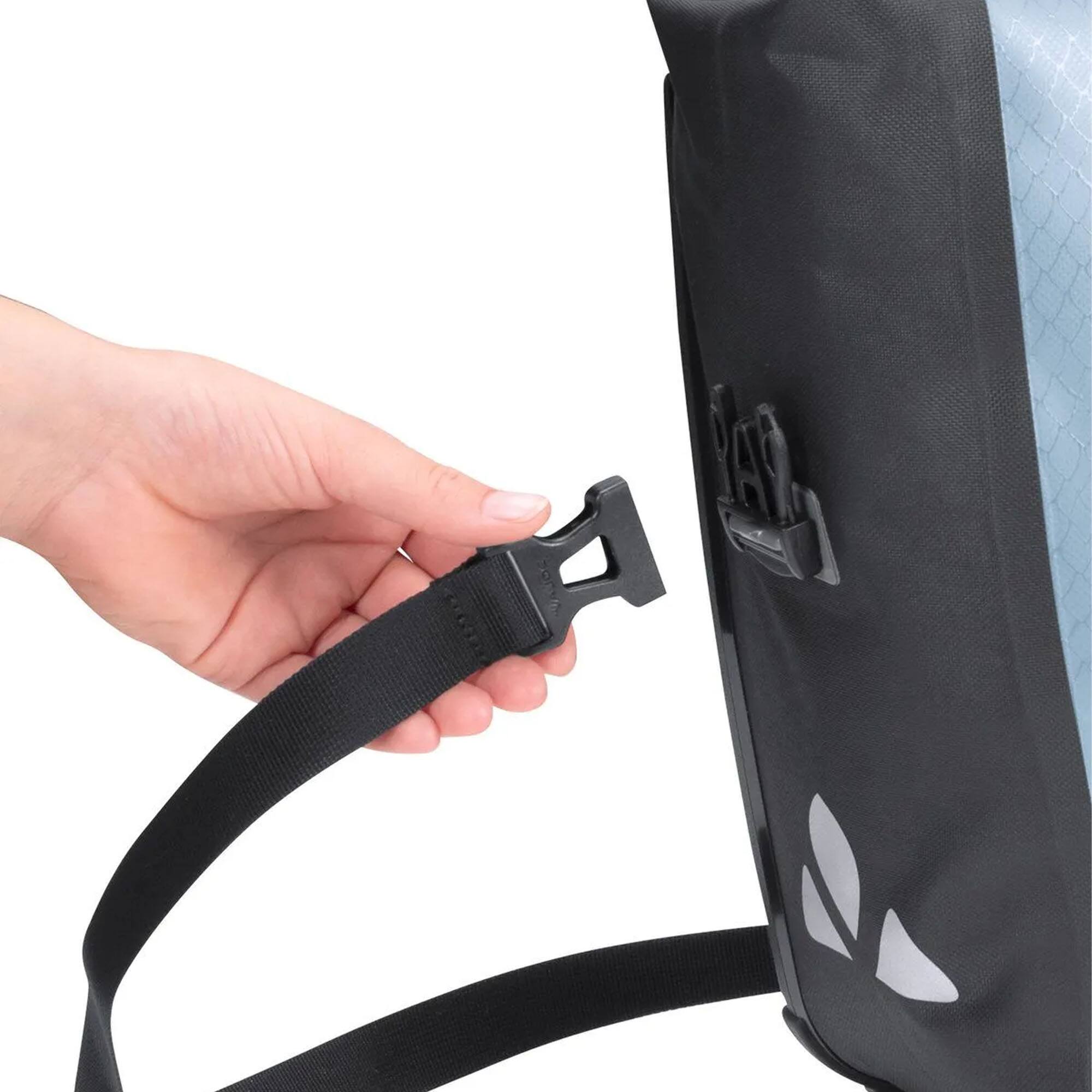 Alt View 4. VAUDE - Vaude Aqua Front Bike Bags - Nordic Blue - Nordic Blue.