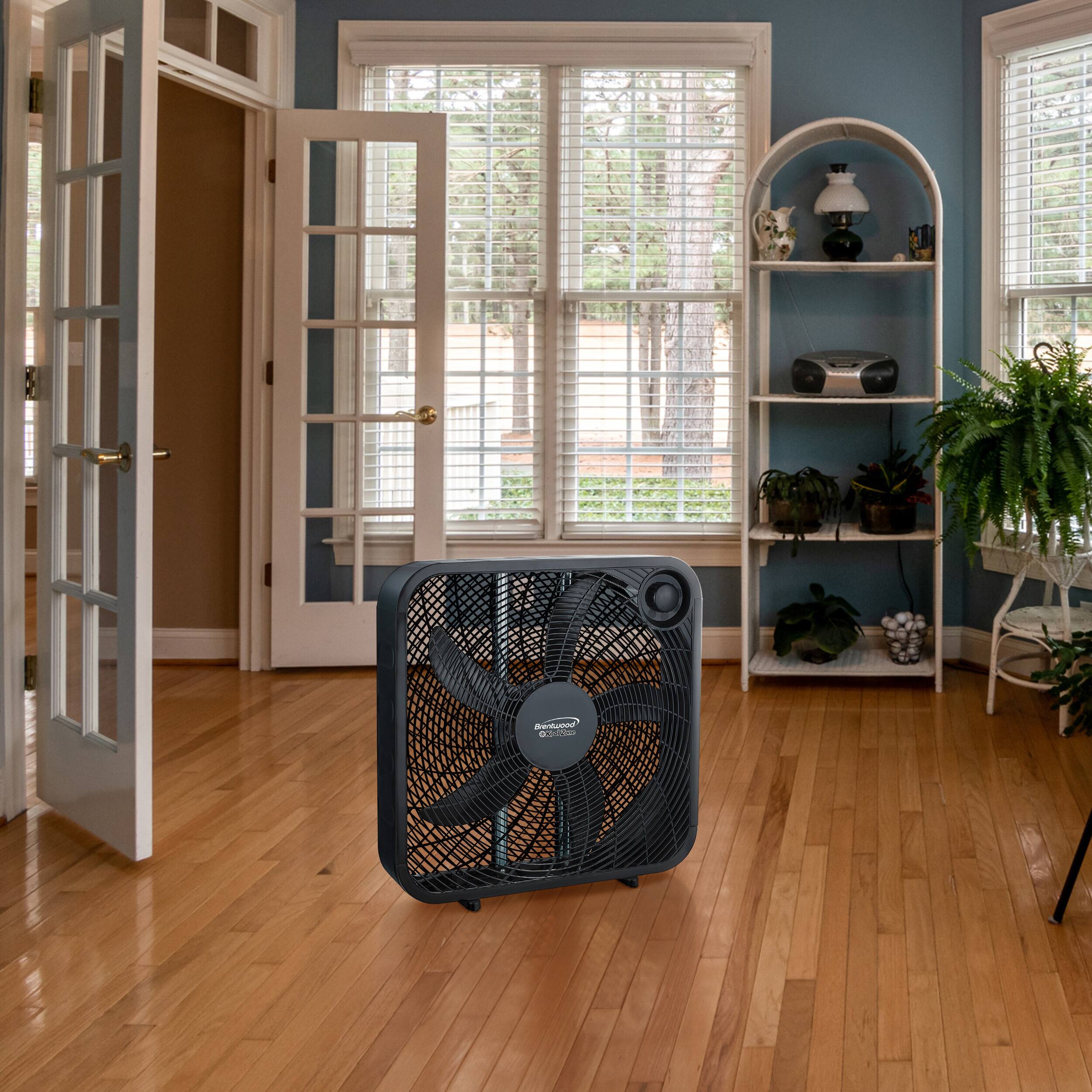 Left. Brentwood - Brentwood 20 Inch Box Fan in Black.