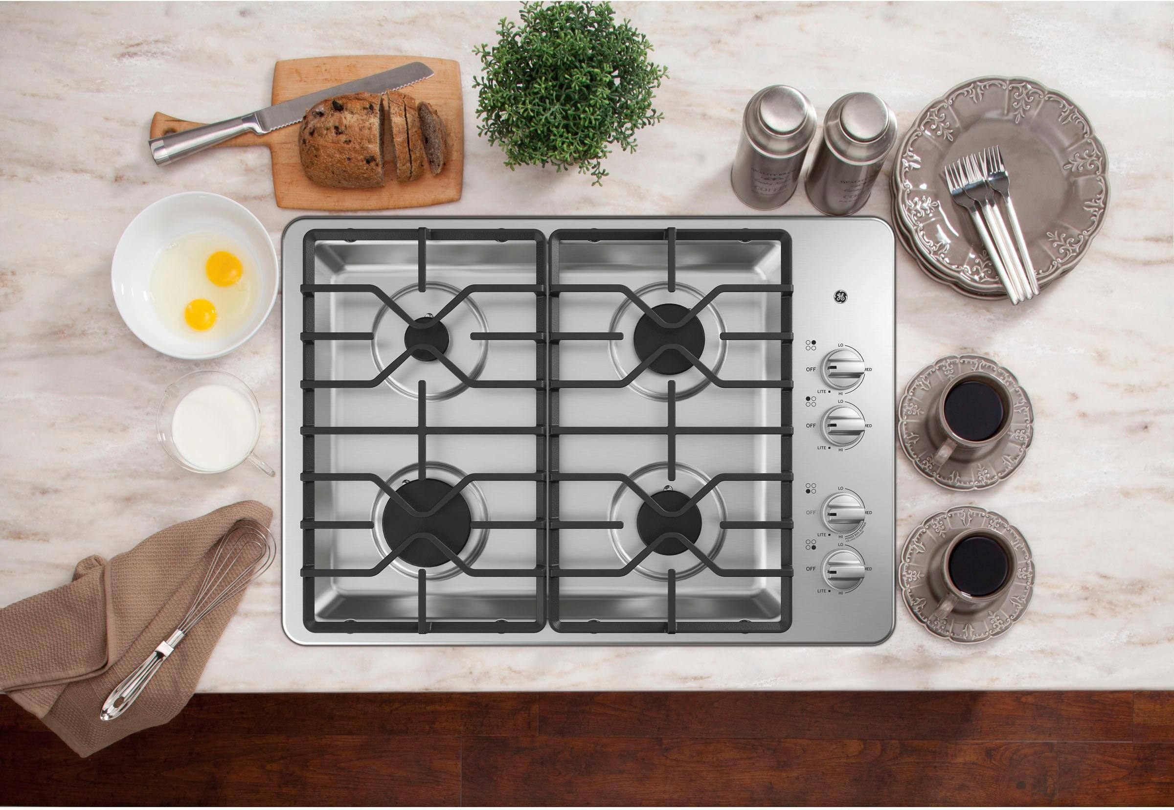 Angle. GE - 30" Built-In Gas Cooktop - Stainless Steel.