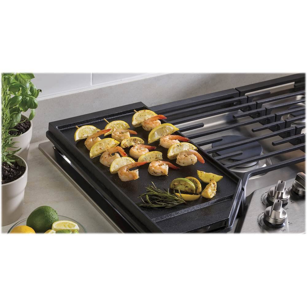 Alt View 15. GE - 30" Gas Cooktop - Stainless Steel.