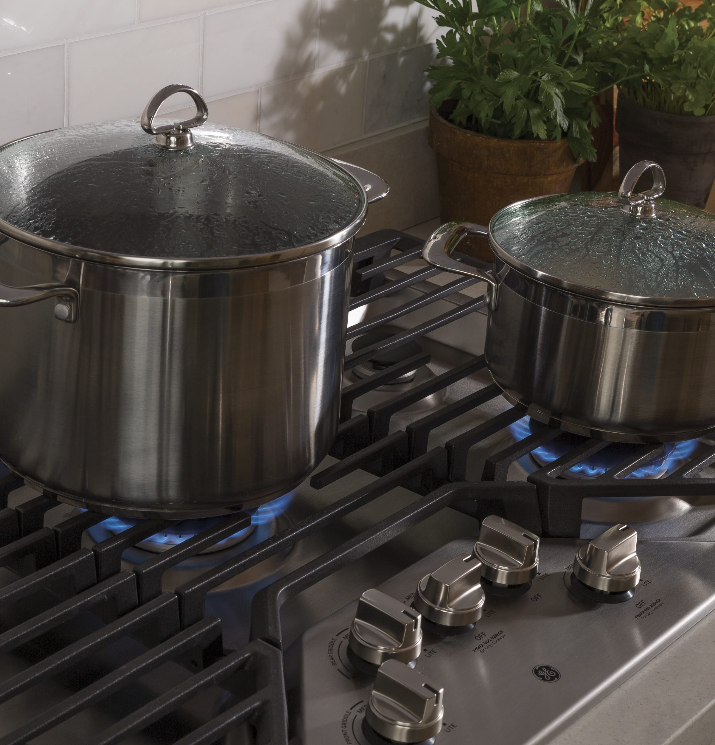 Alt View 17. GE - 36" Built-In Gas Cooktop - Stainless Steel.