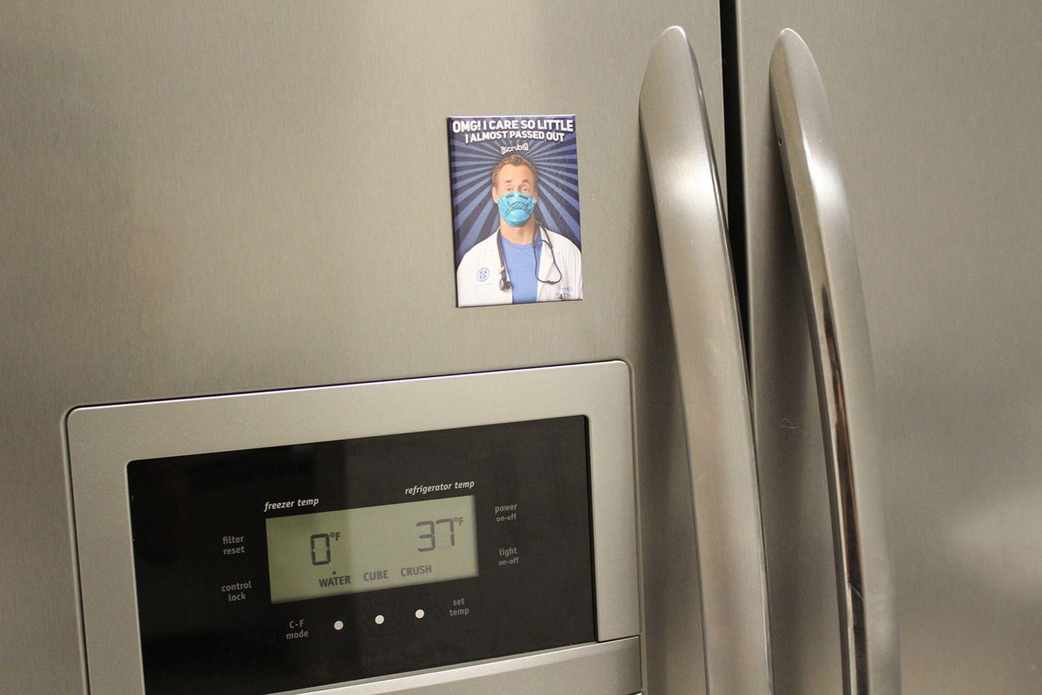 OMG! I CARE SO LITTLE I ALMOST PASSED OUT

Binctb refrigerator temp freezer temp filter reset 0% TE CUBE CRUSH control WATER lock set temp C-F mode power on-off light on-off