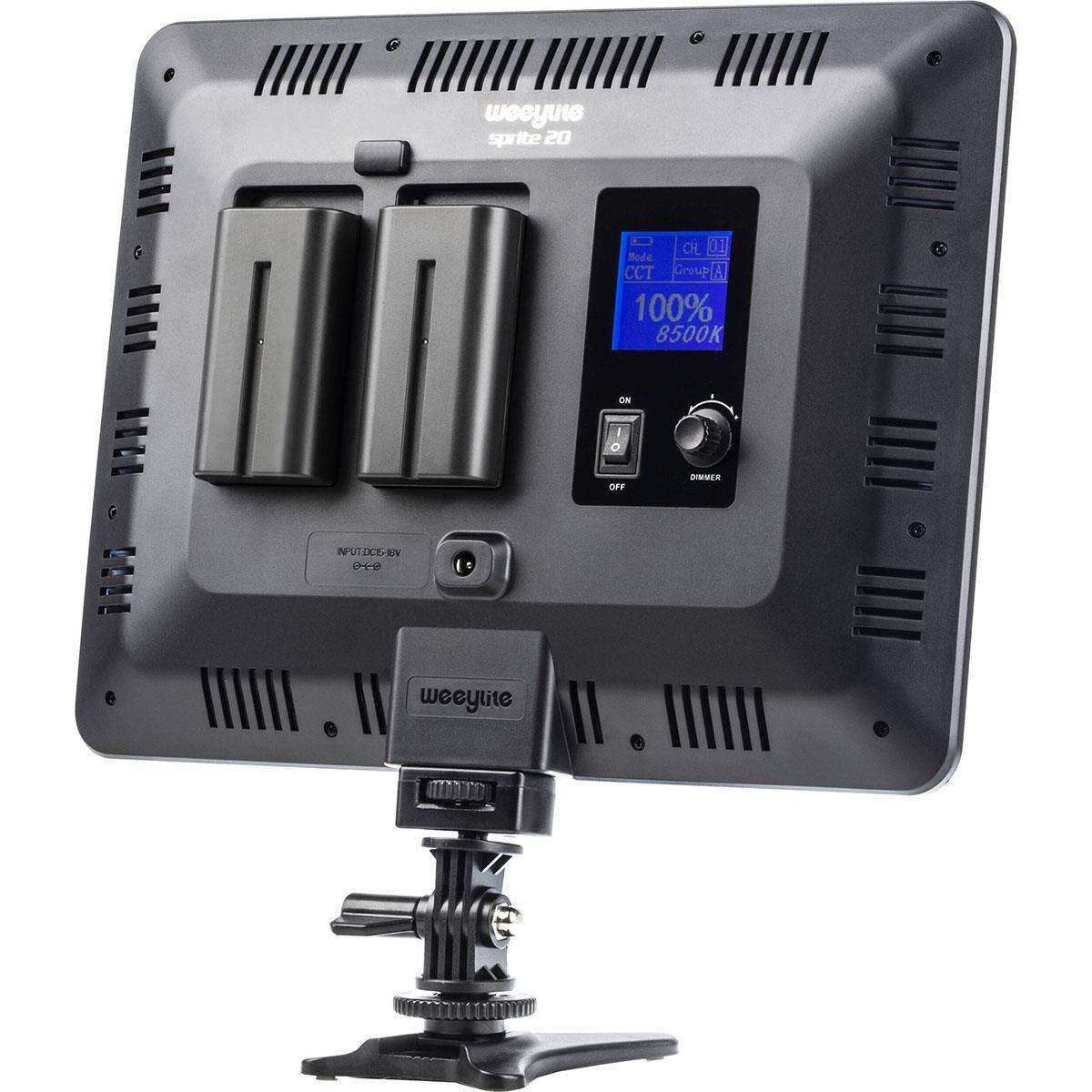Weeelight Spirit 20  
CH 01  
Mode CCT  
Group A  
100%  
8500K  
ON  
DIMMER  
OFF  
INPUT:DC9-18V  
DC-DC